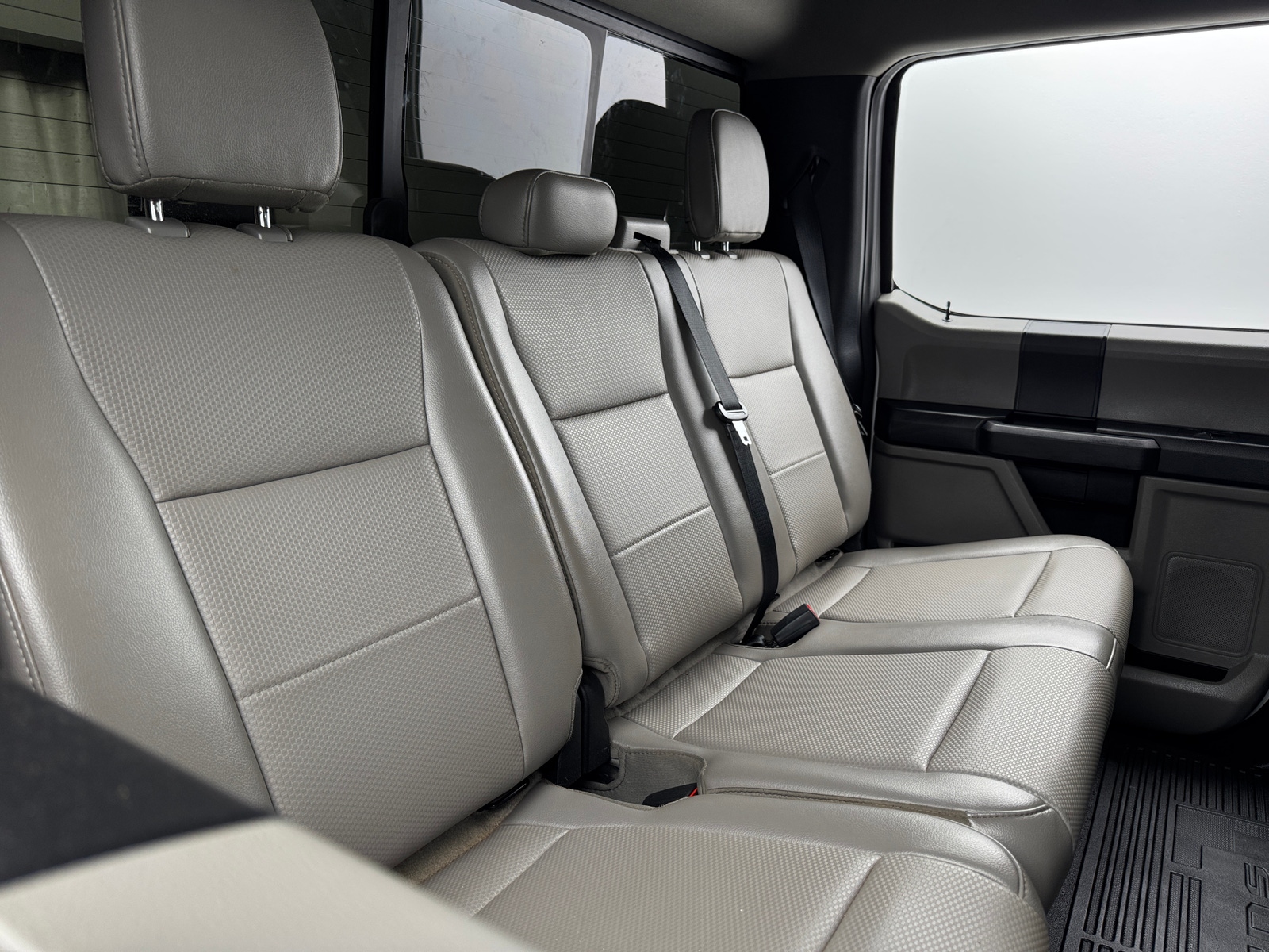 Thumbnail: 2021 Ford Econoline - 6