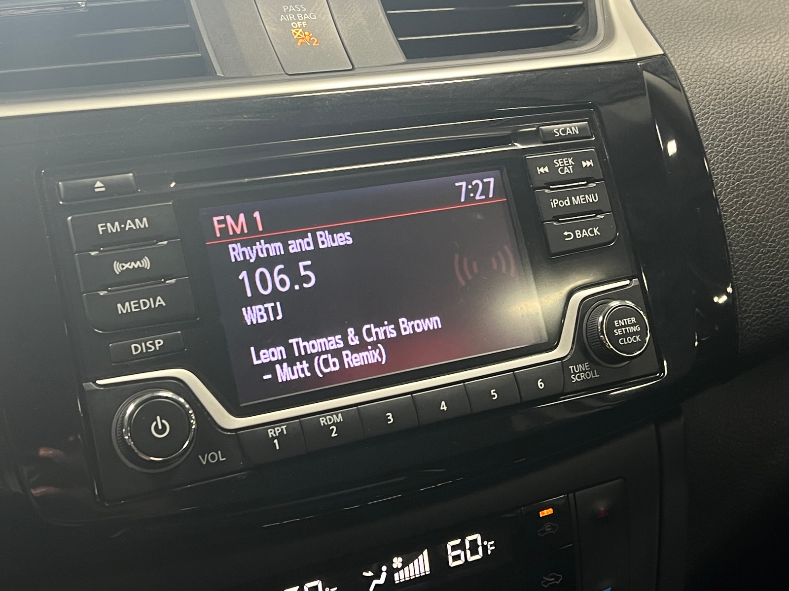 Thumbnail: 2018 Nissan Sentra - 4