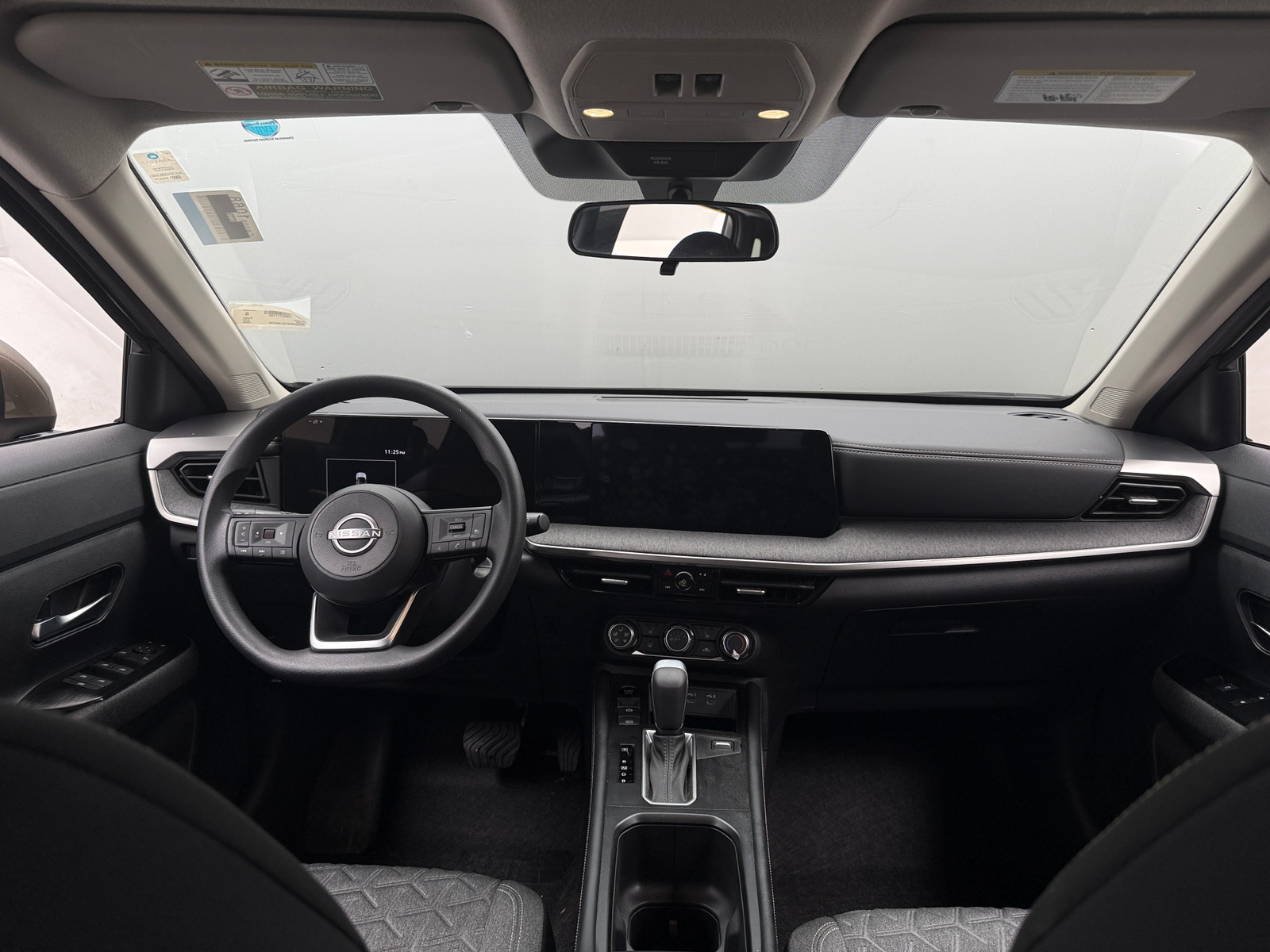 Thumbnail: 2025 Nissan Kicks - 3