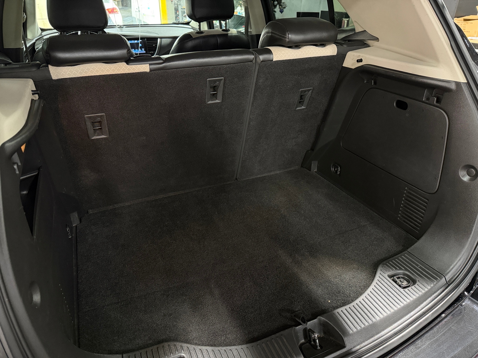 Thumbnail: 2021 Buick Encore - 6