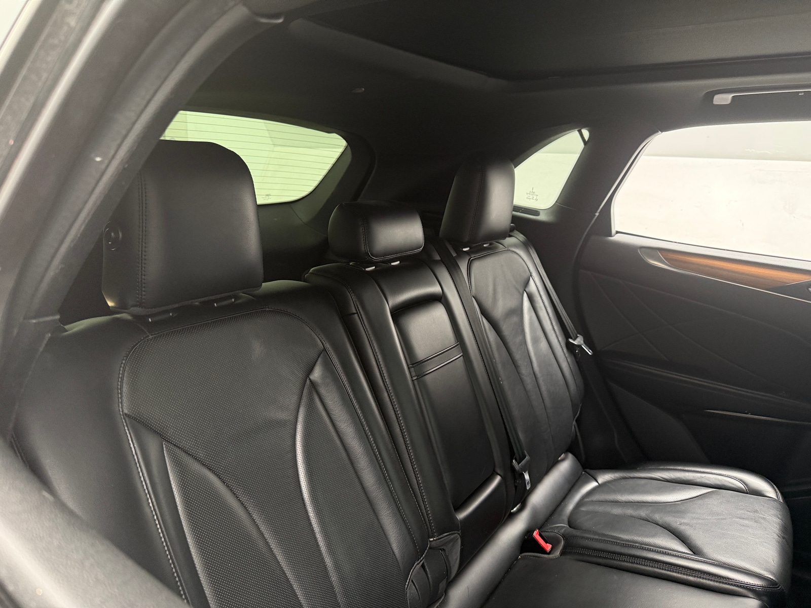 Thumbnail: 2015 Lincoln MKC - 5