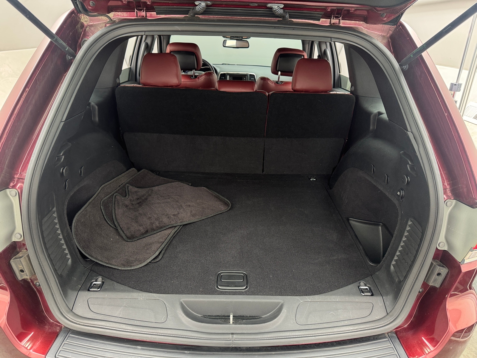 Thumbnail: 2016 Jeep Grand Cherokee - 7