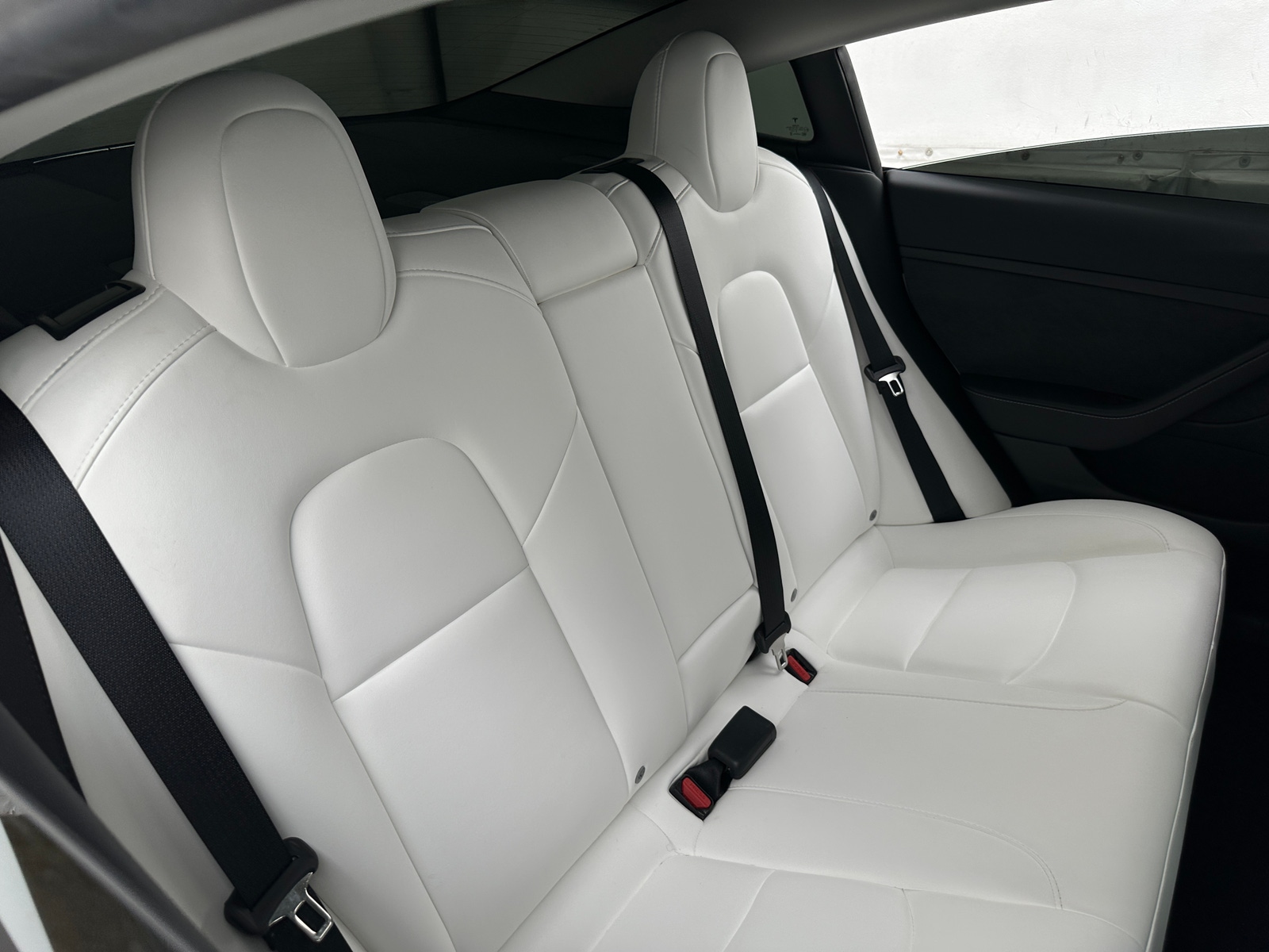 Thumbnail: 2023 Tesla Model 3 - 5