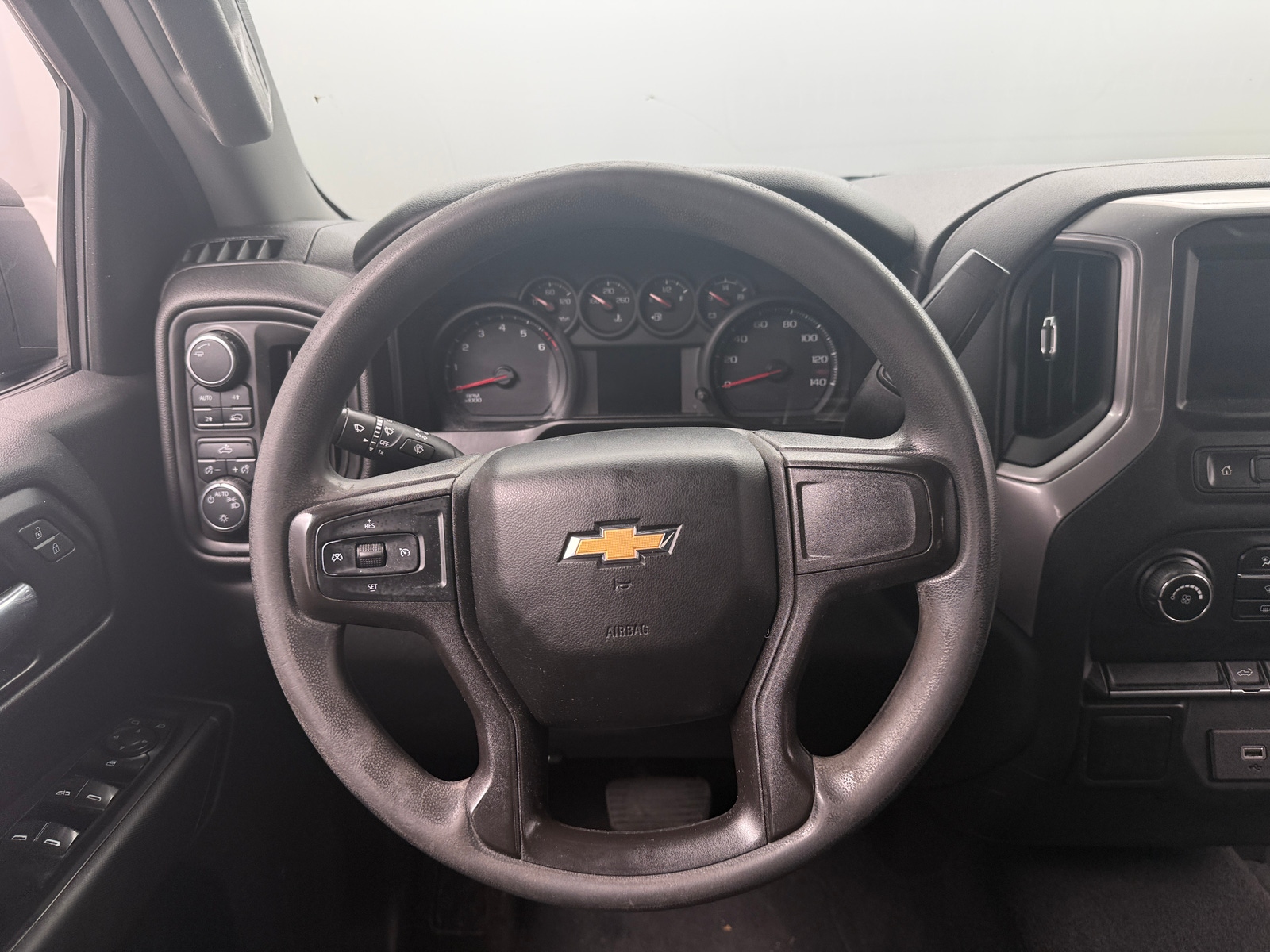 Thumbnail: 2020 Chevrolet Silverado 1500 - 5
