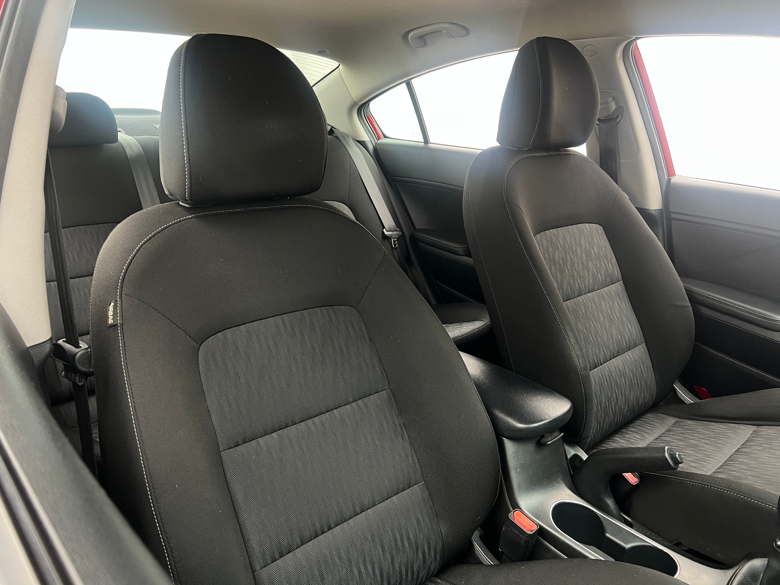 Thumbnail: 2016 Kia Forte - 2