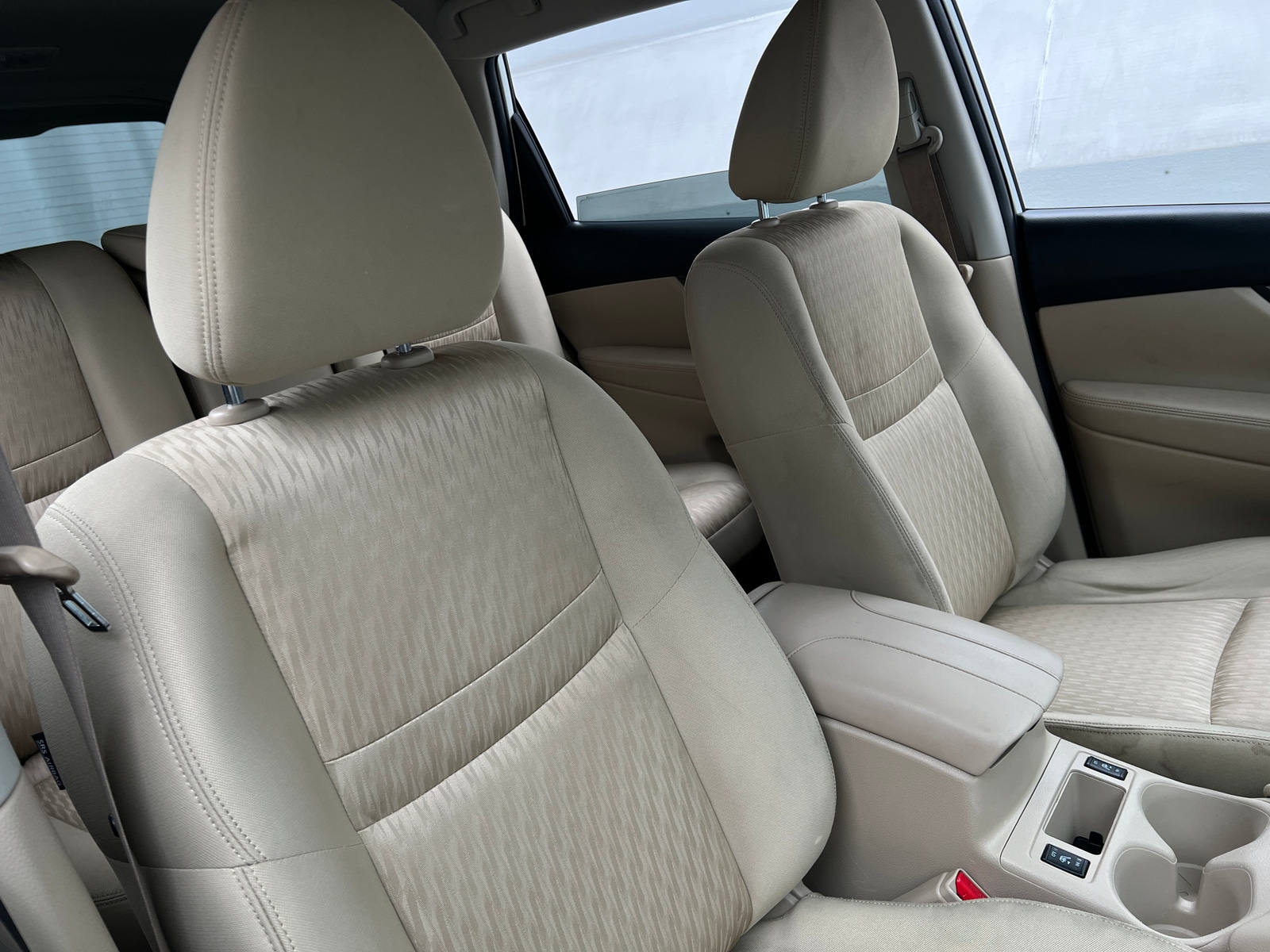 Thumbnail: 2019 Nissan Rogue - 2