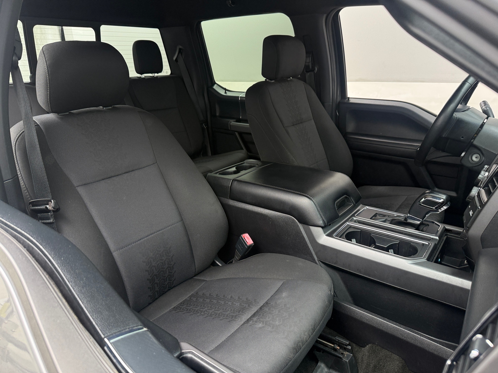 Thumbnail: 2020 Ford Econoline - 2