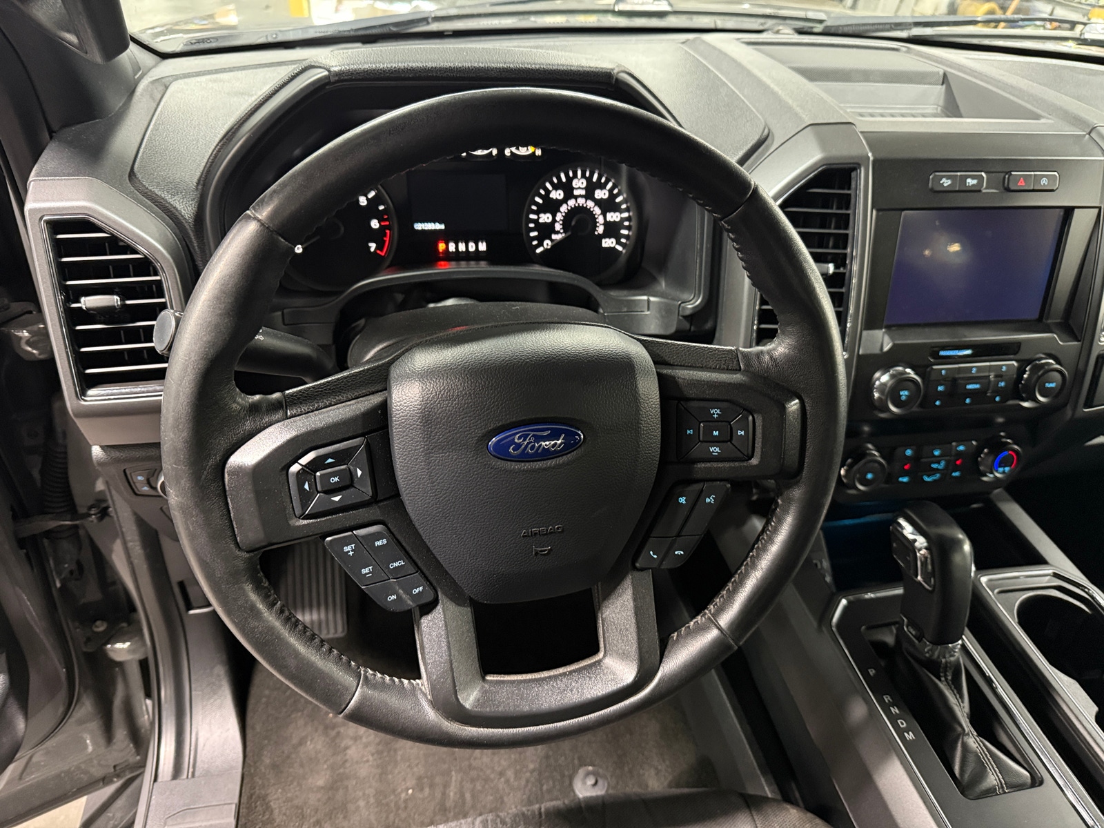 Thumbnail: 2020 Ford Econoline - 5