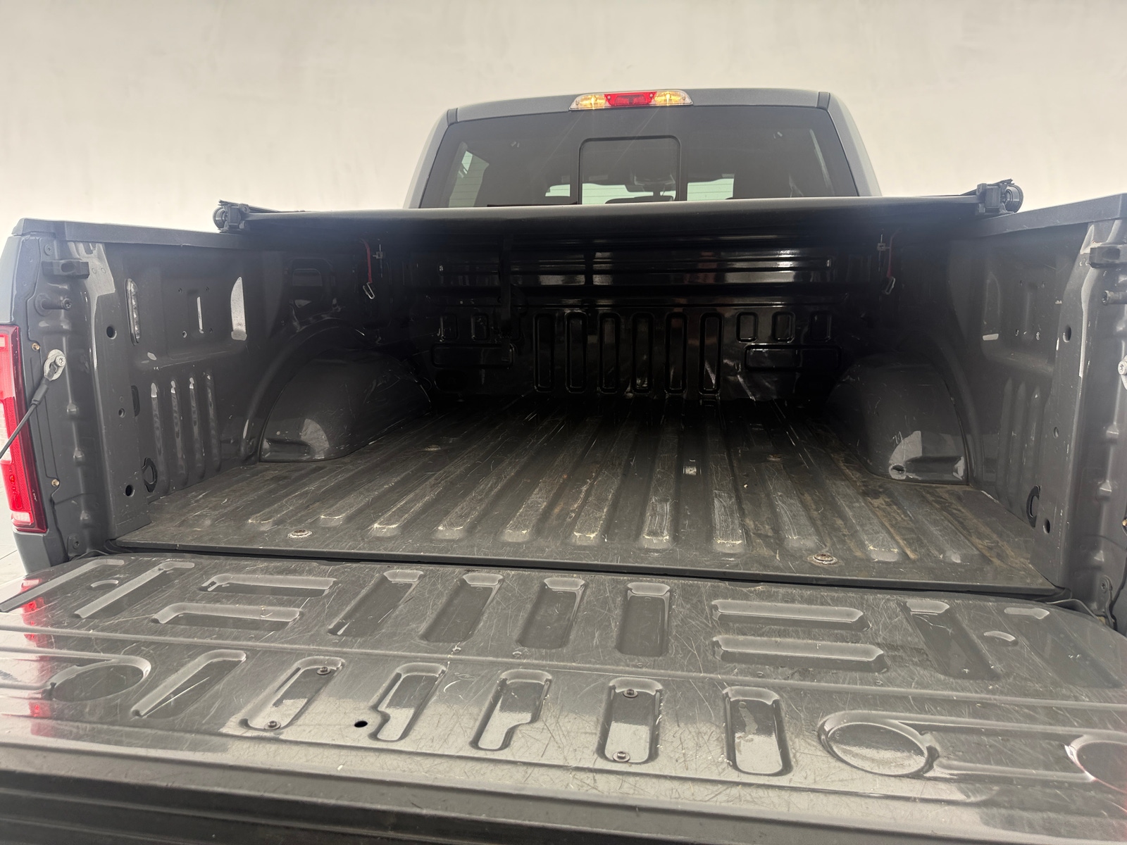 Thumbnail: 2020 Ford Econoline - 7