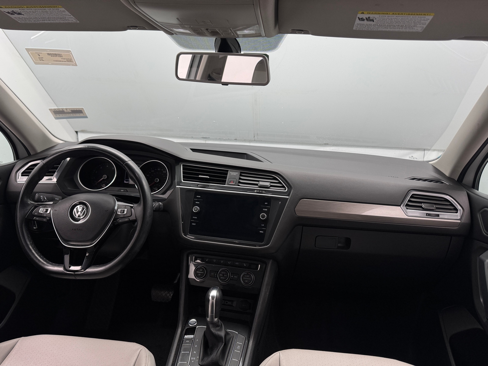 Thumbnail: 2019 Volkswagen Tiguan - 2