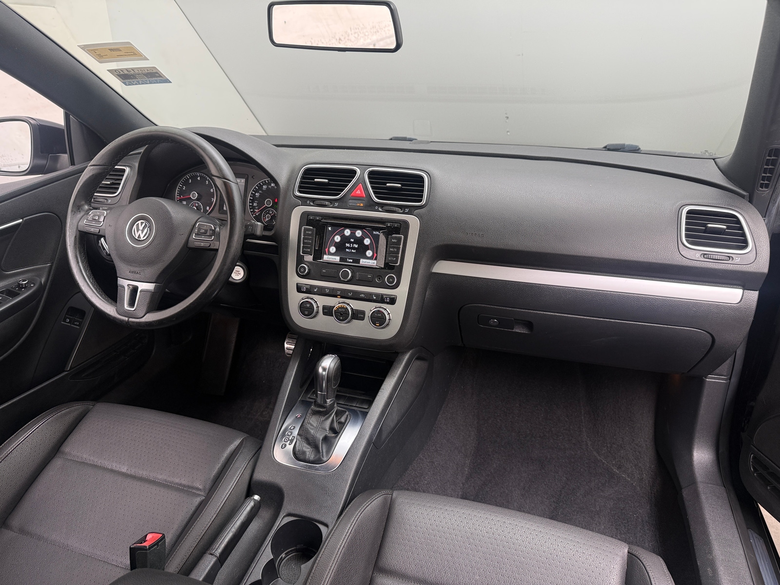 Thumbnail: 2014 Volkswagen Eos - 2