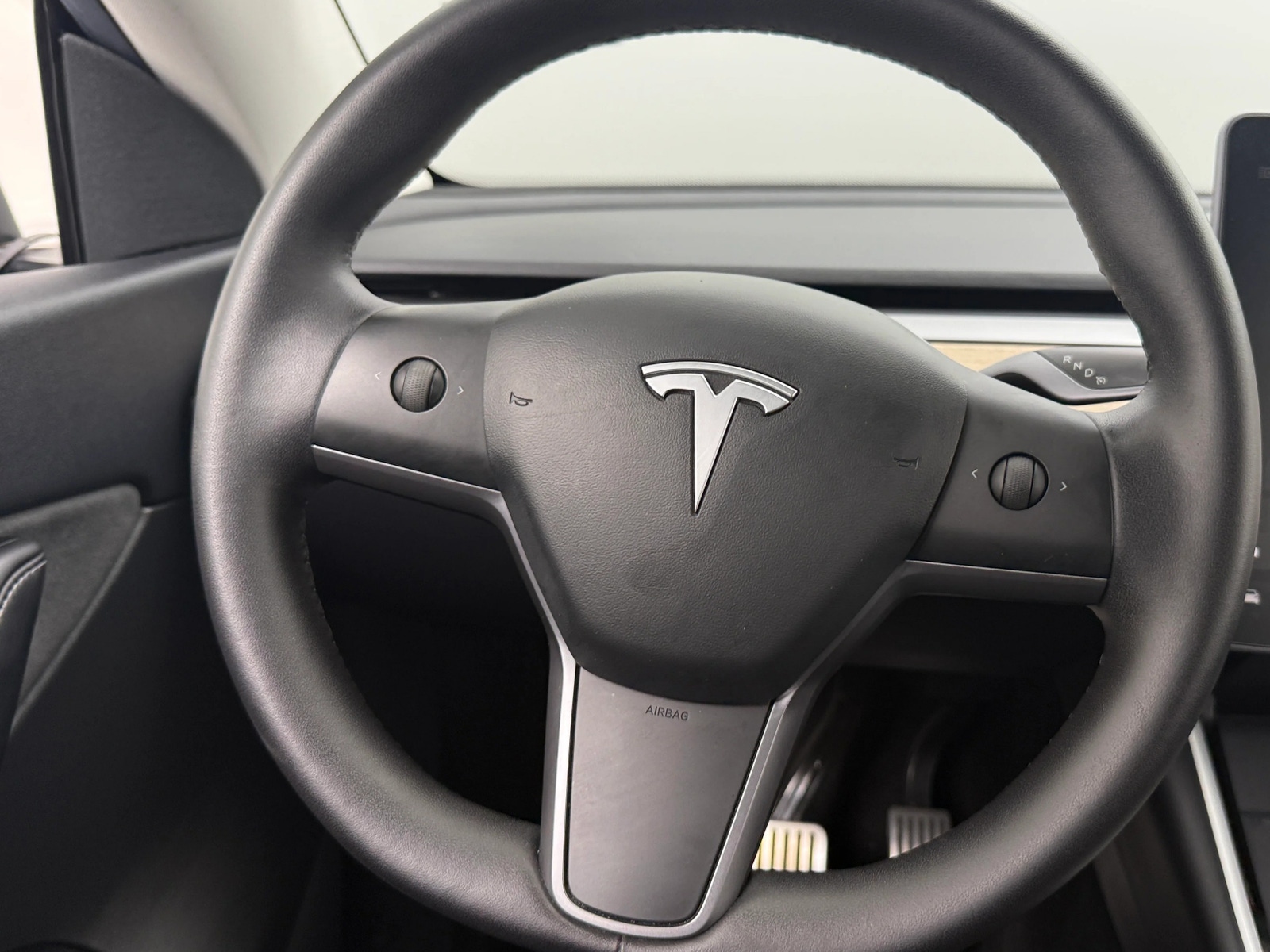 Thumbnail: 2021 Tesla Model Y - 4
