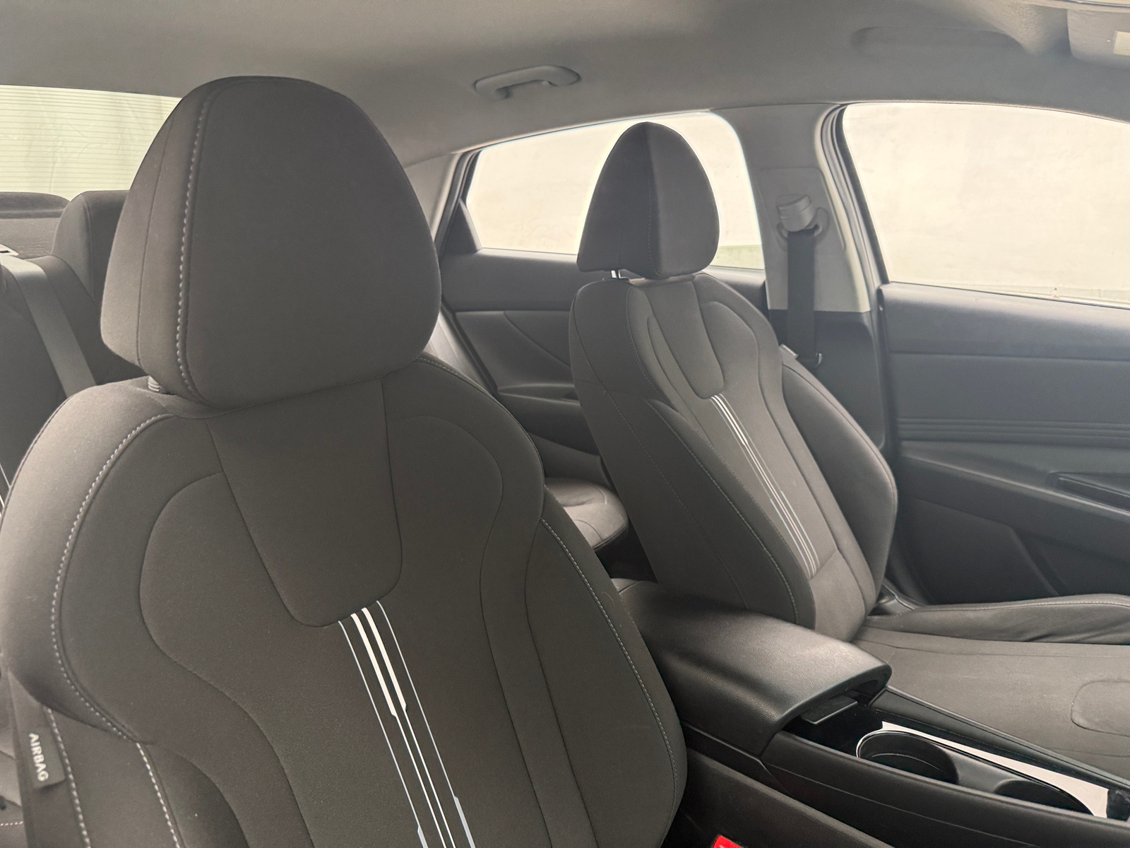 Thumbnail: 2023 Hyundai Elantra - 2