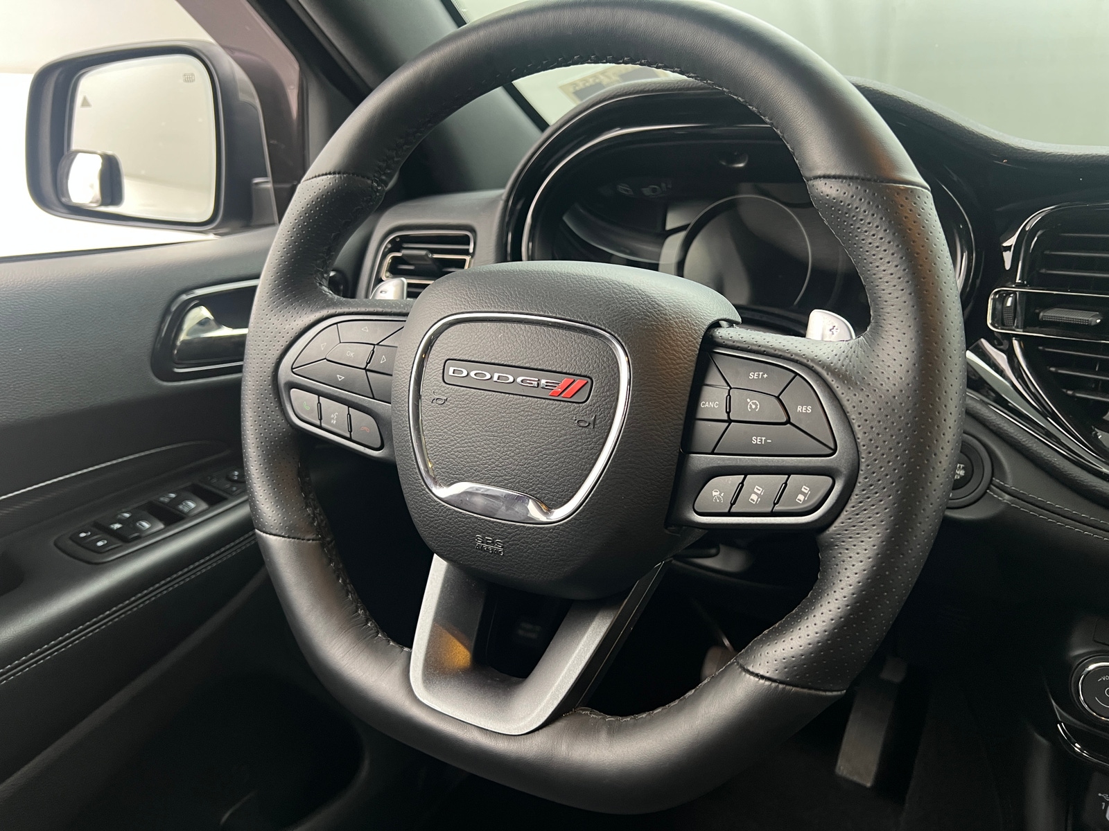 Thumbnail: 2022 Dodge Durango - 4