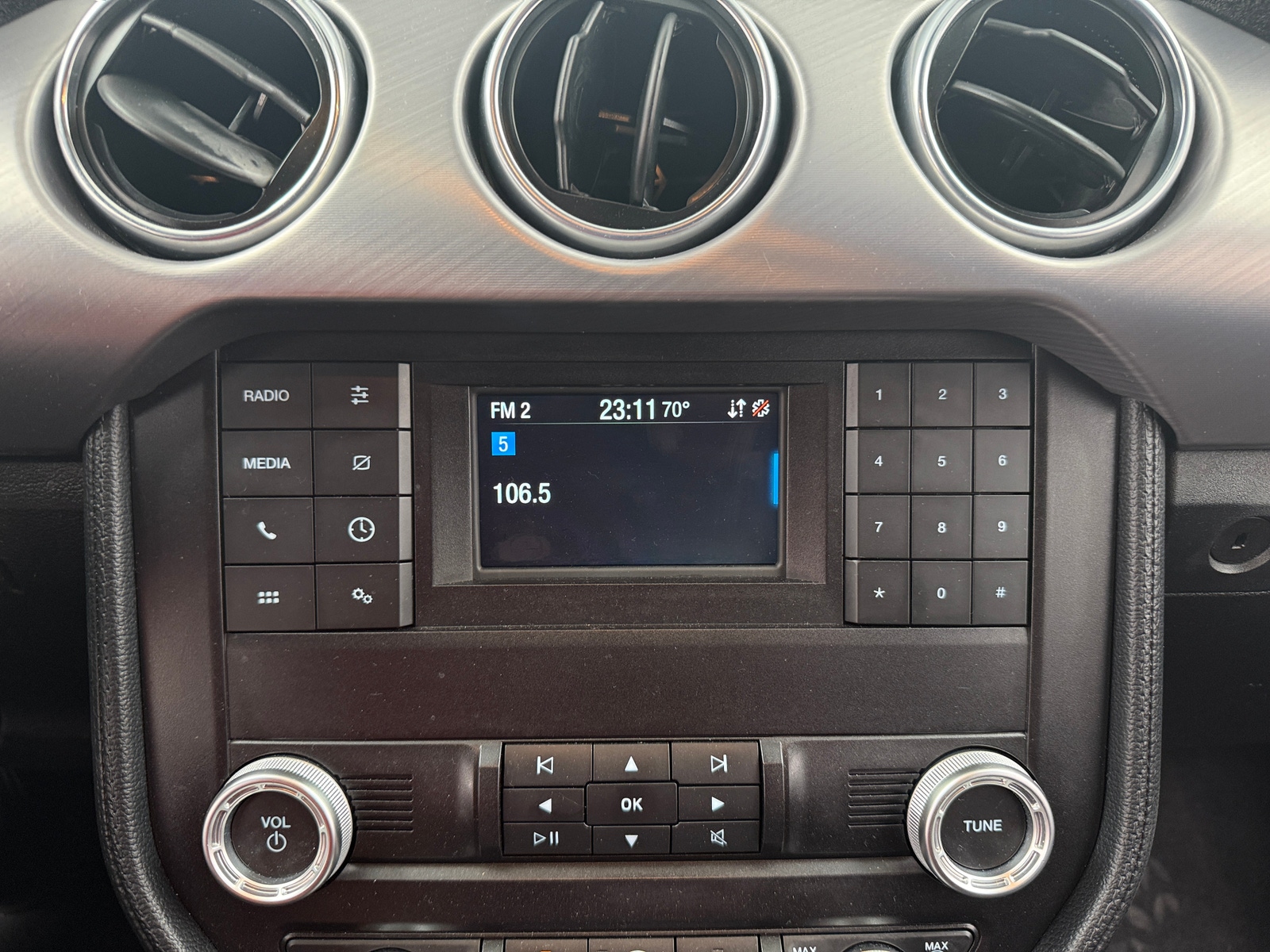 Thumbnail: 2022 Ford Mustang - 3