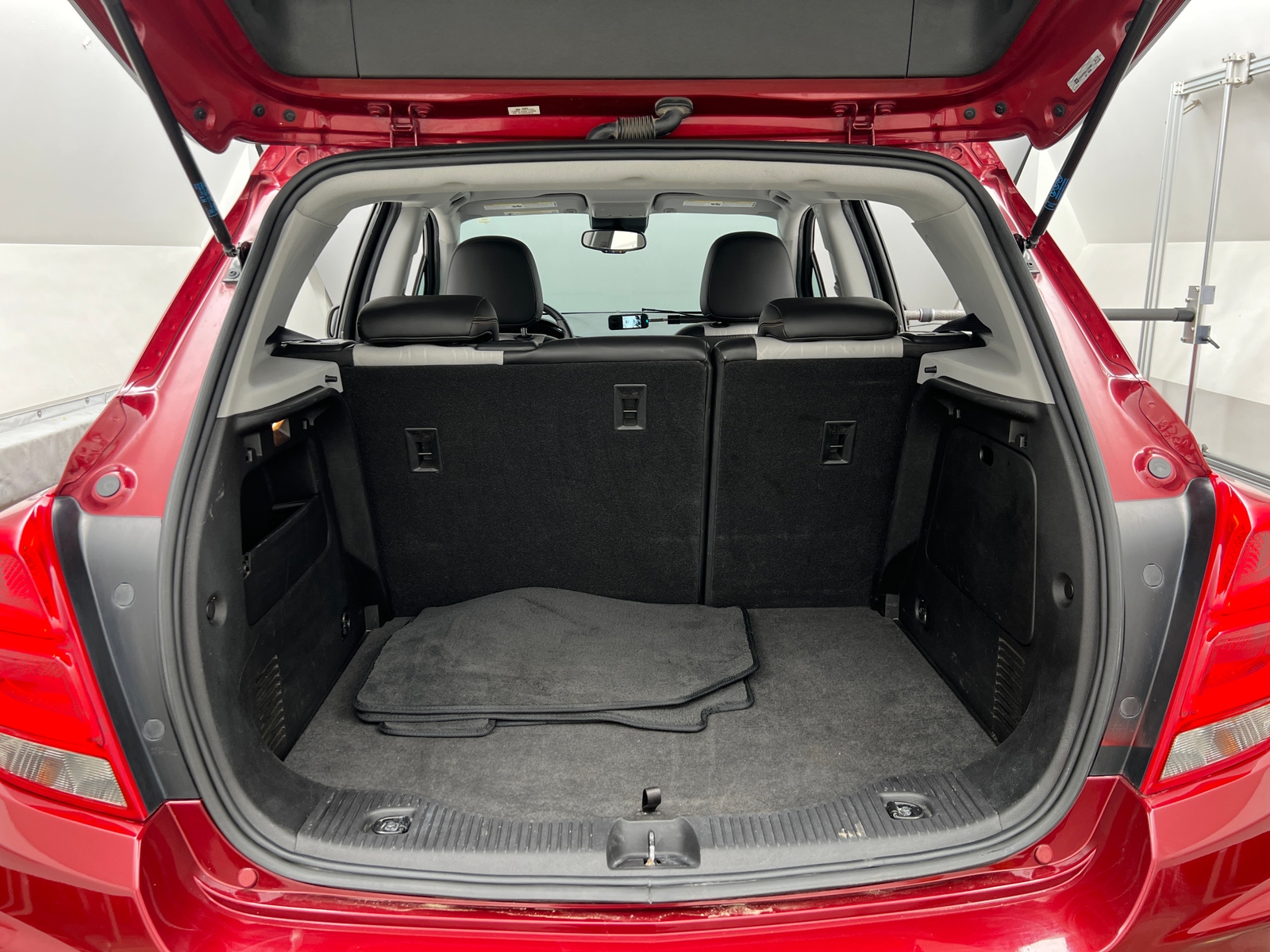 Thumbnail: 2018 Chevrolet Trax - 7