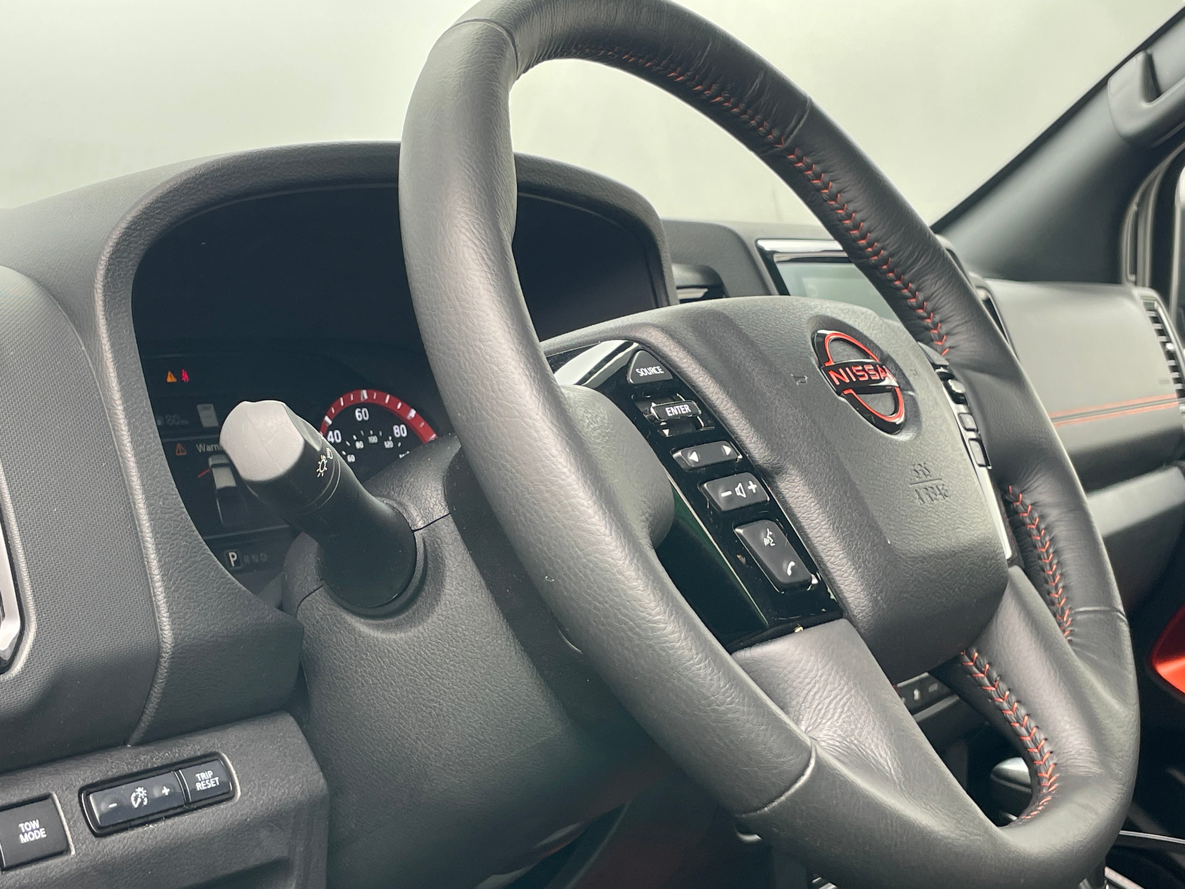 2022 Nissan Frontier PRO-4X - Photo 22