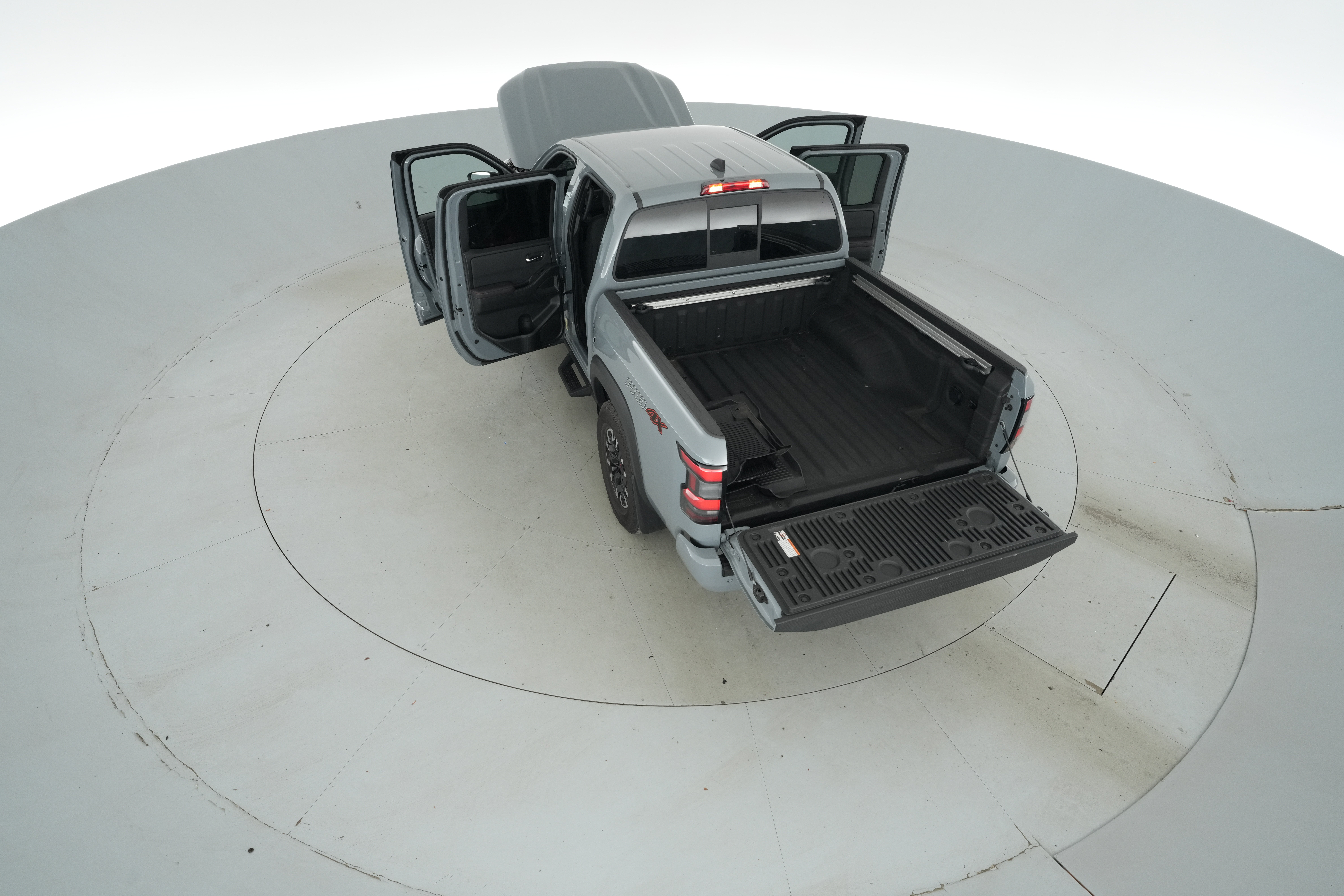 2022 Nissan Frontier PRO-4X - Photo 47
