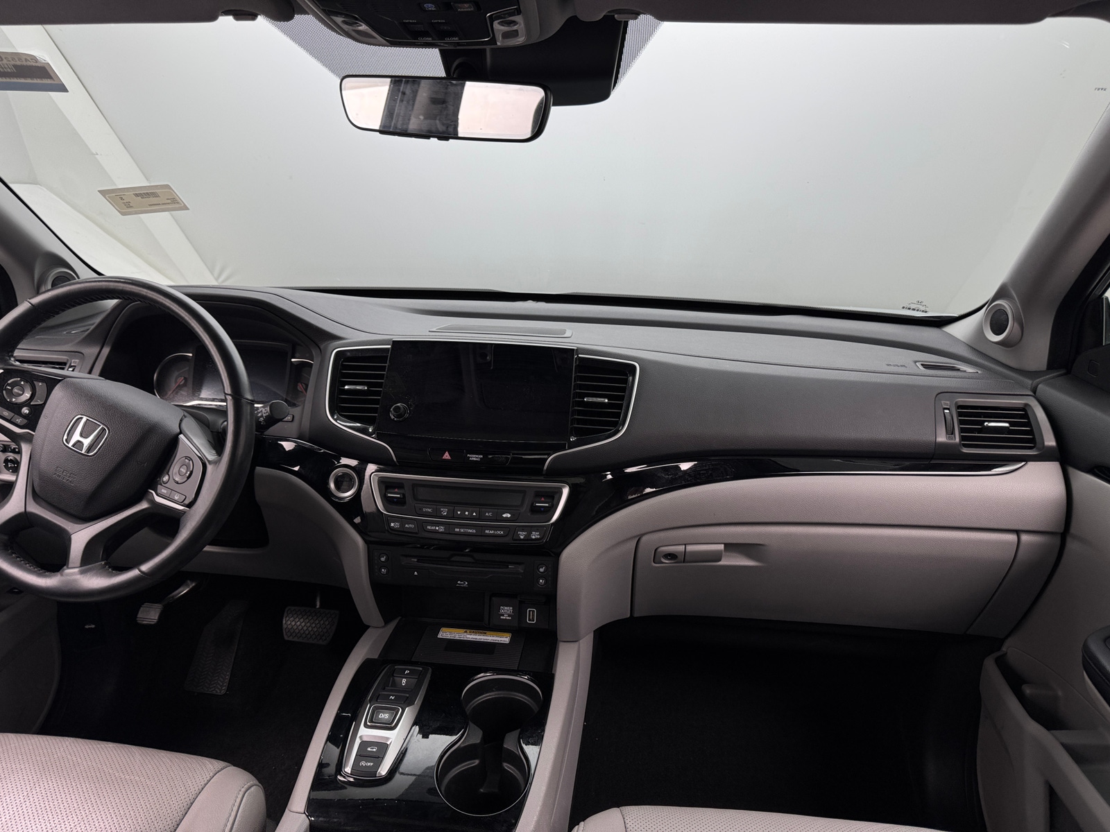 Thumbnail: 2020 Honda Pilot - 2