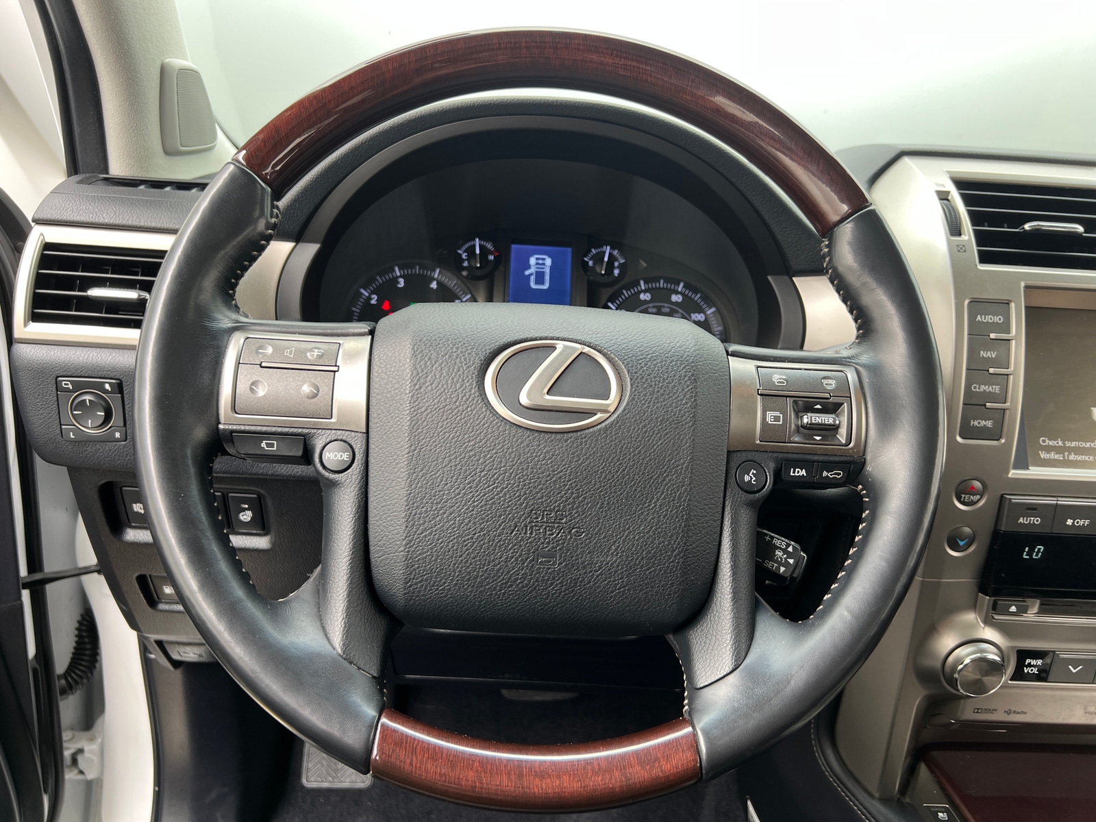 Thumbnail: 2019 Lexus GX - 4