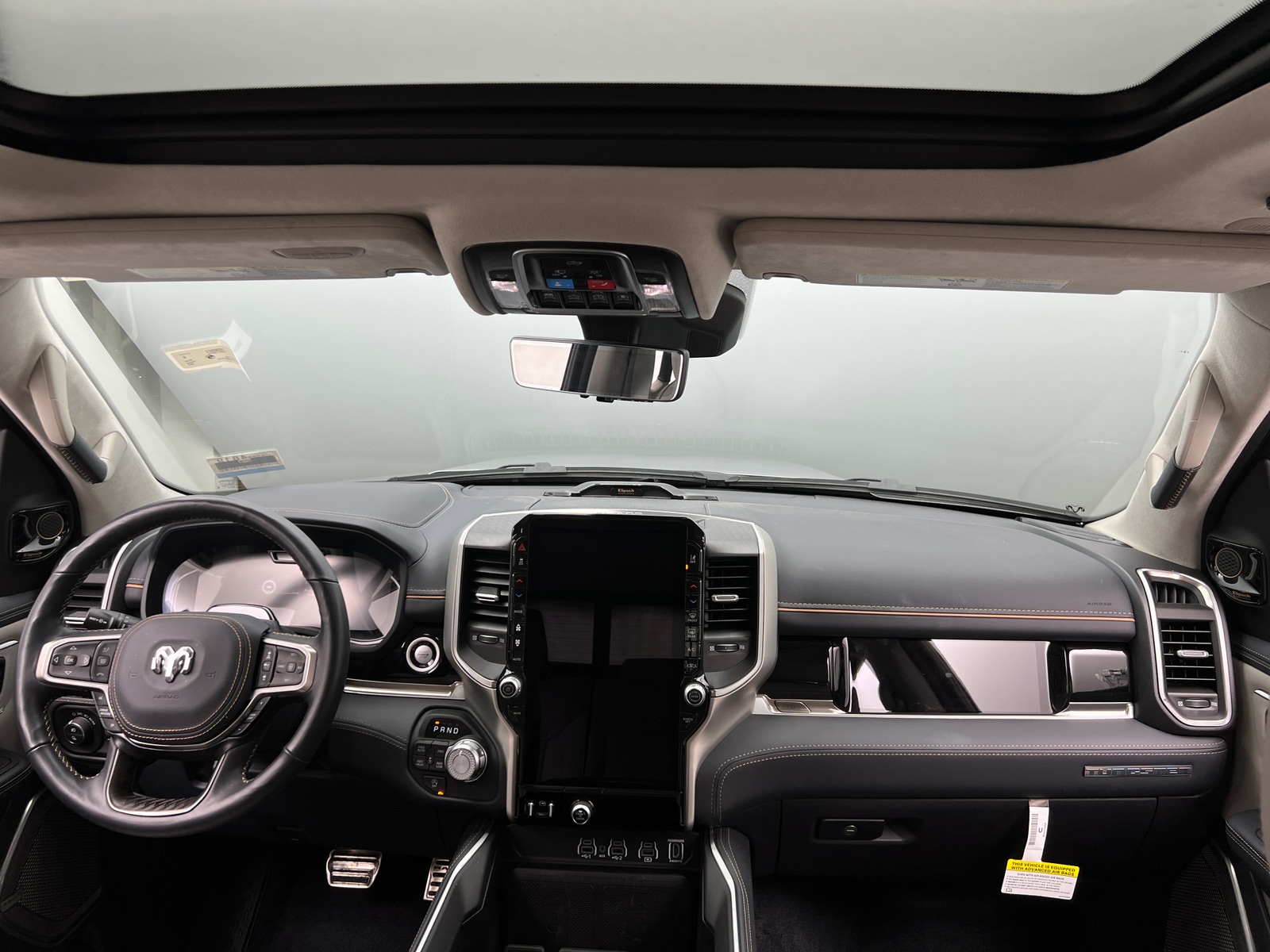 Thumbnail: 2025 RAM 1500 - 2