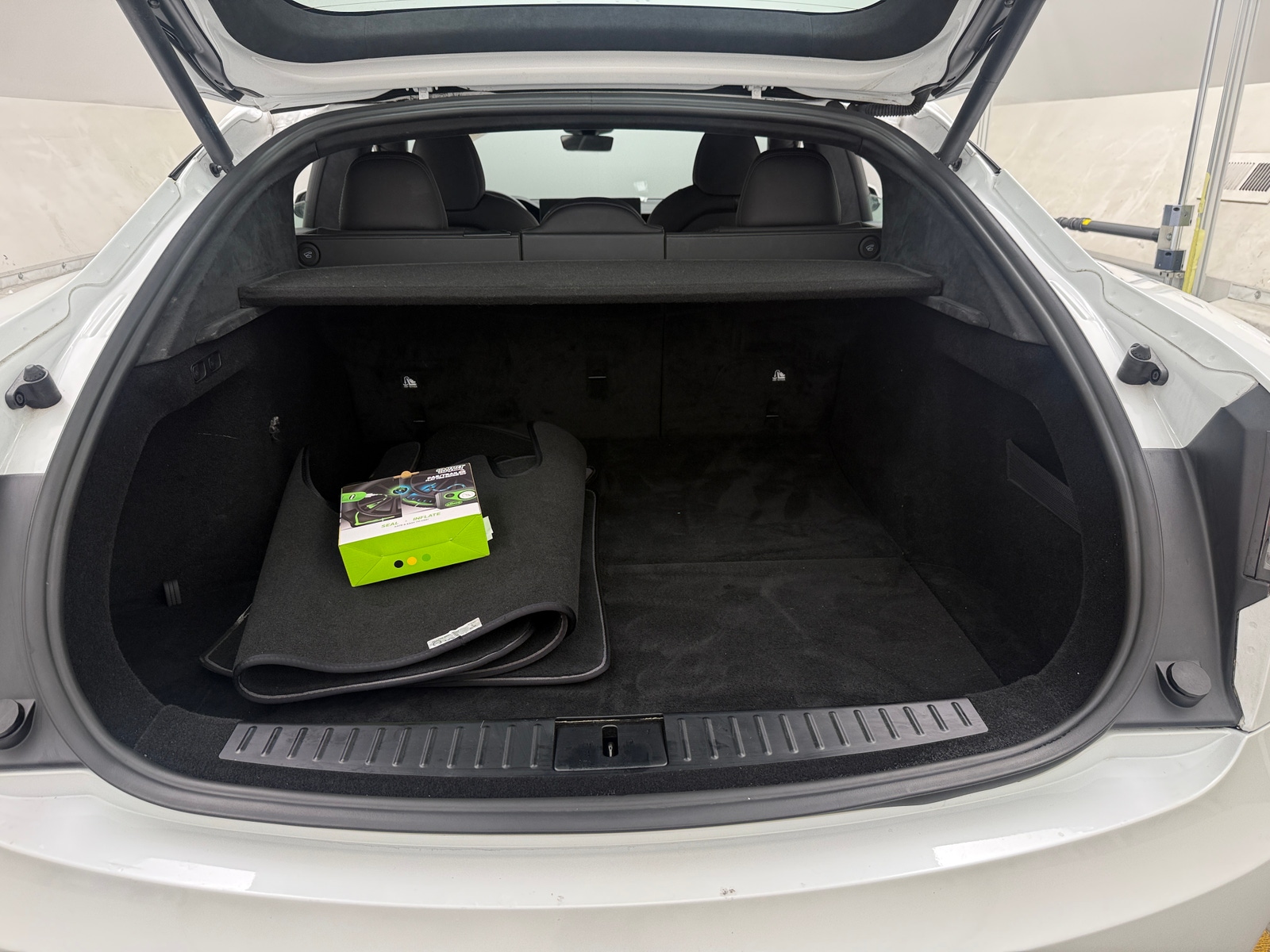 Thumbnail: 2024 Tesla Model S - 6