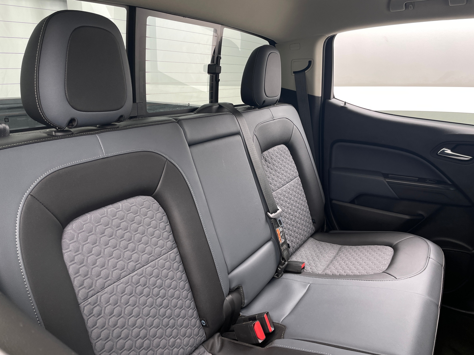 Thumbnail: 2018 Chevrolet Colorado - 6