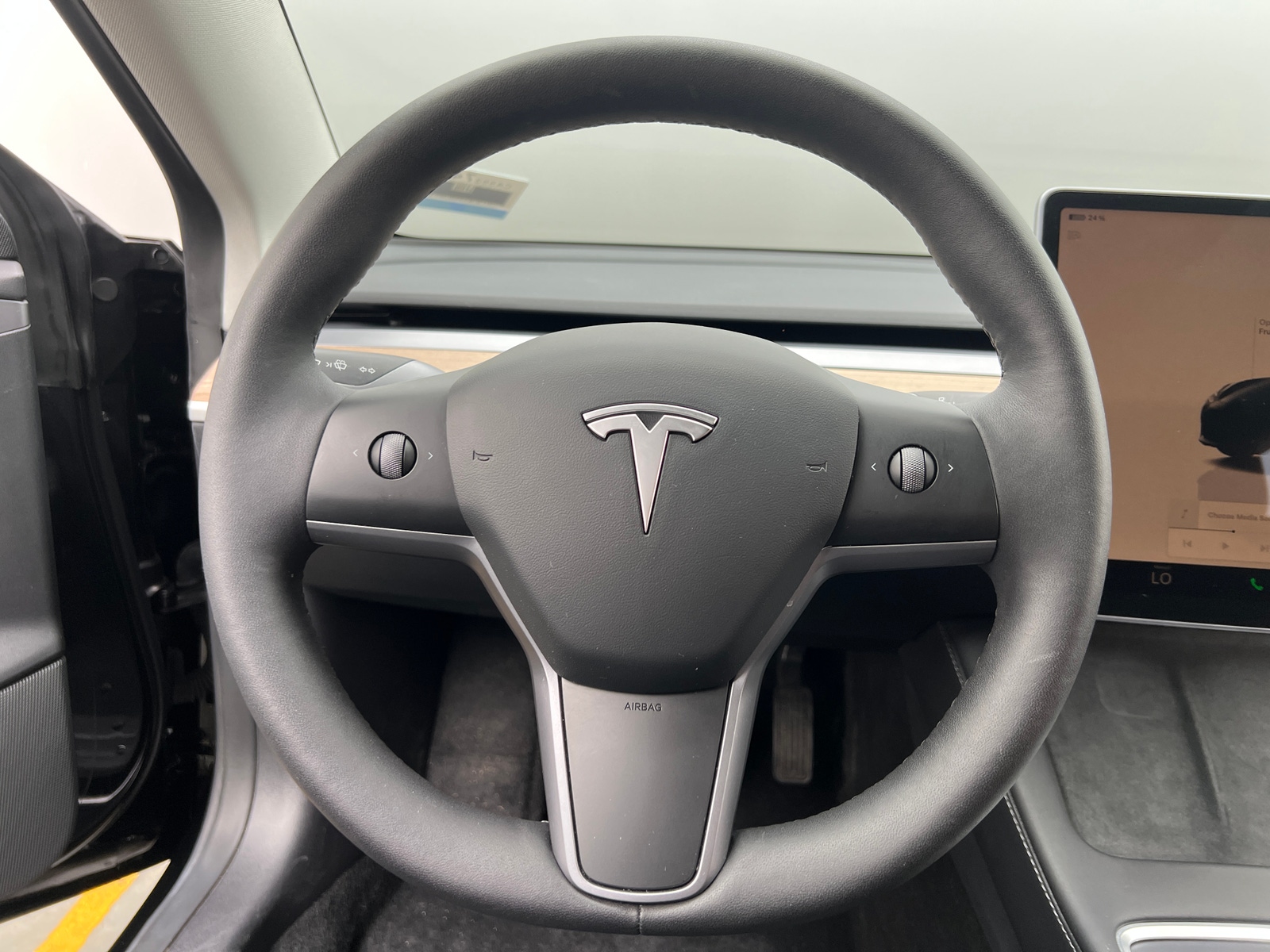 Thumbnail: 2022 Tesla Model 3 - 4