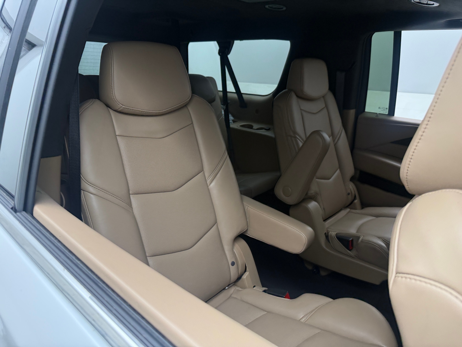 Thumbnail: 2019 Cadillac Escalade - 6