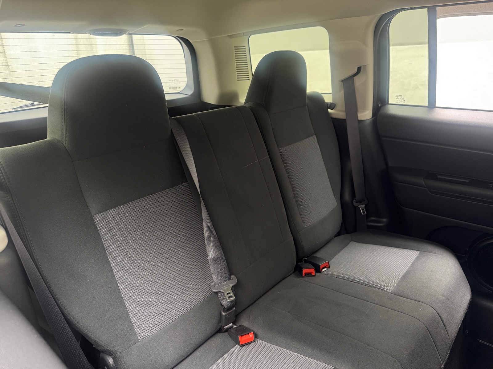 Thumbnail: 2016 Jeep Patriot - 6