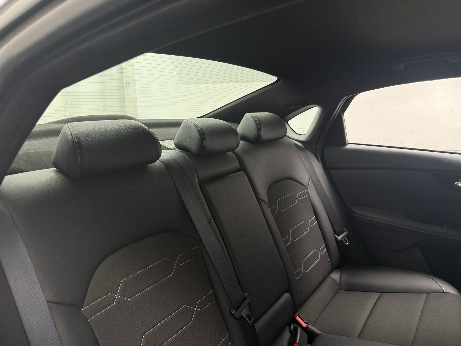 Thumbnail: 2024 Kia Forte - 6