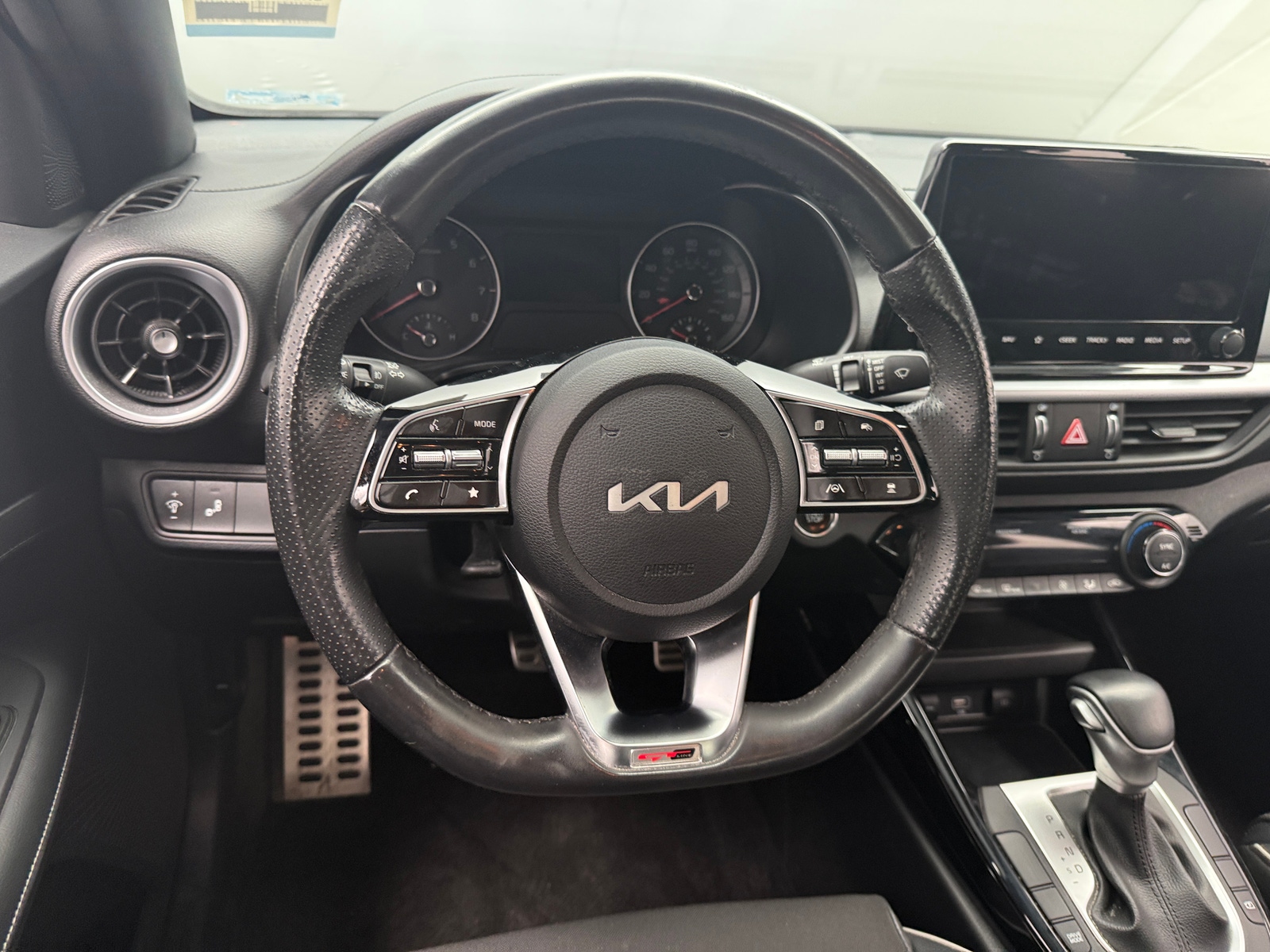 Thumbnail: 2024 Kia Forte - 5