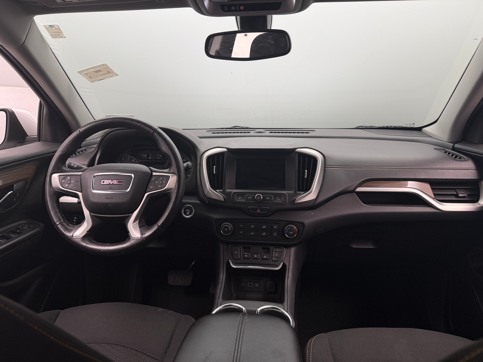 Thumbnail: 2018 GMC Terrain - 3