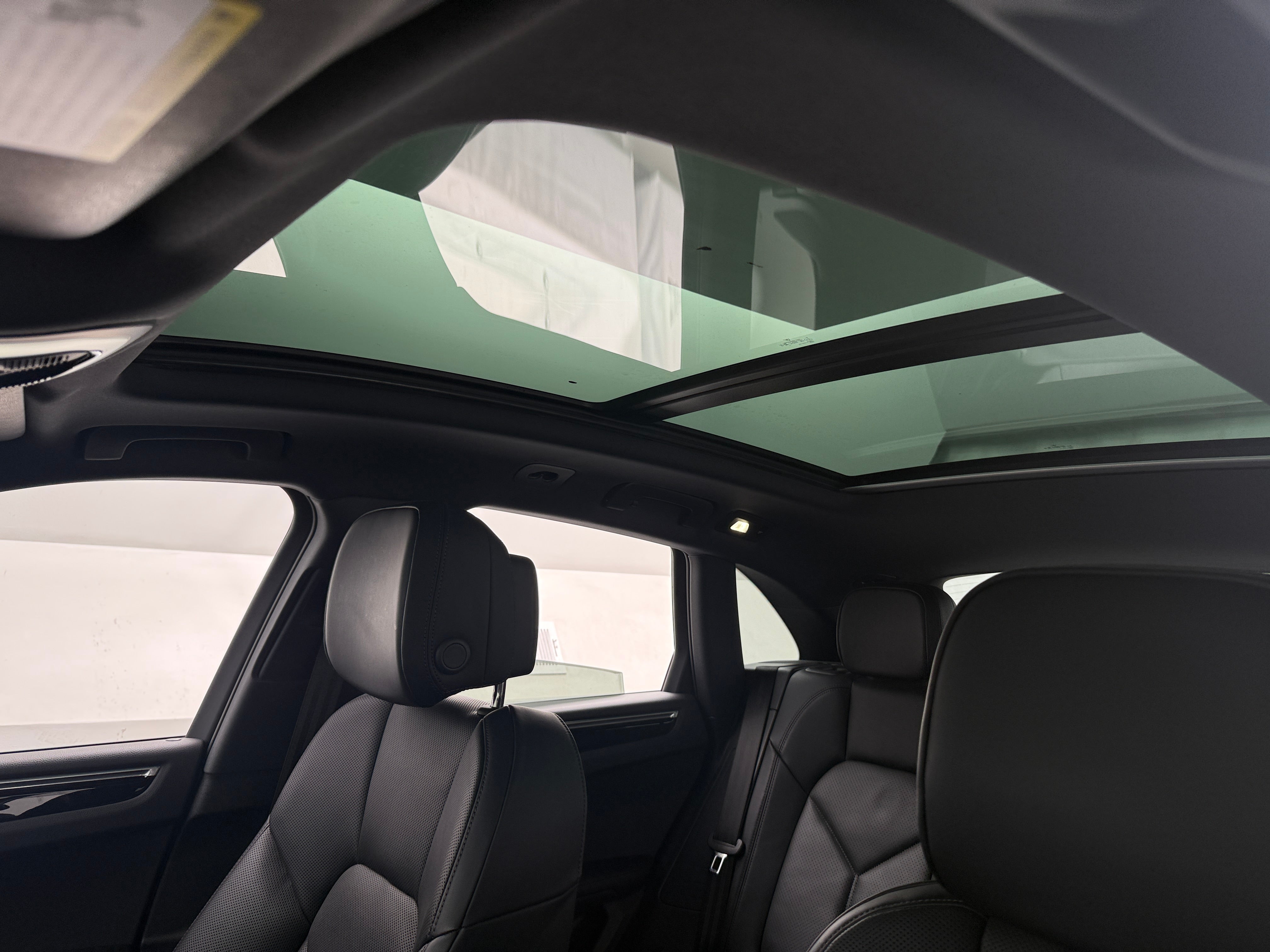 2023 Porsche Macan Base - Photo 12