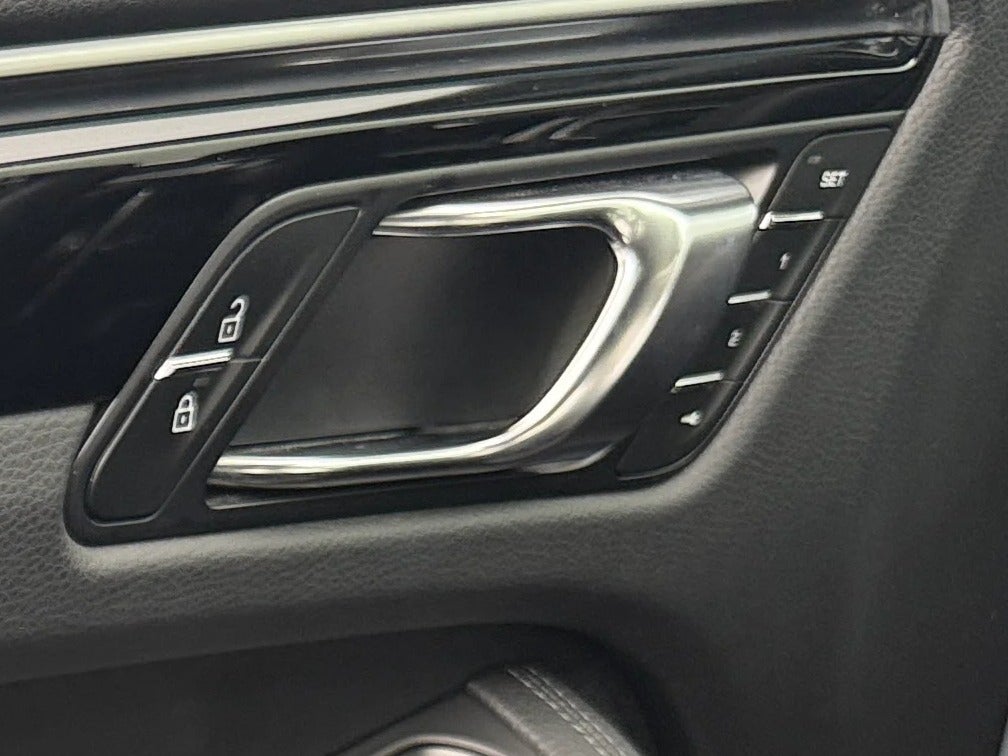 2023 Porsche Macan Base - Photo 18