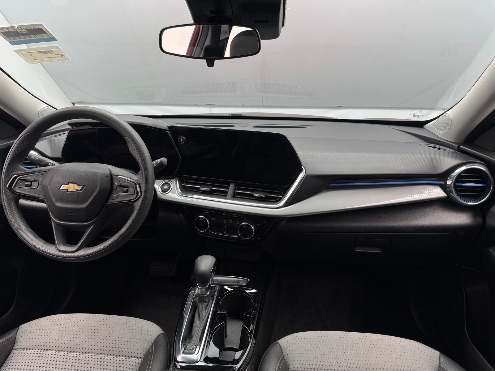 Thumbnail: 2025 Chevrolet Trax - 3