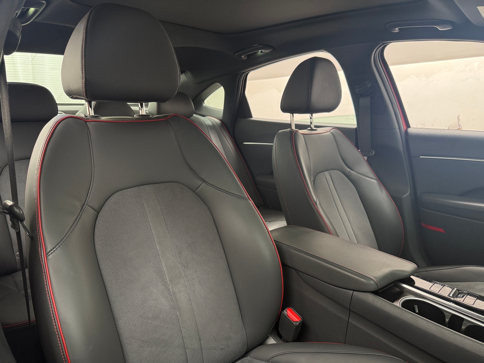 Thumbnail: 2022 Hyundai Sonata - 2