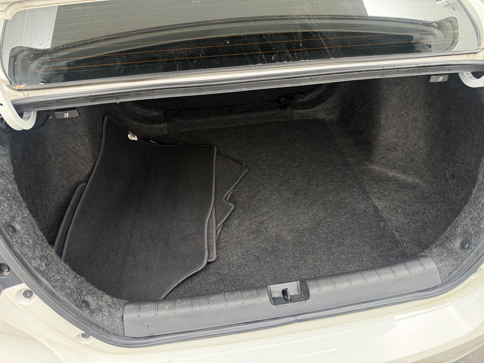 Thumbnail: 2019 Honda Insight - 6