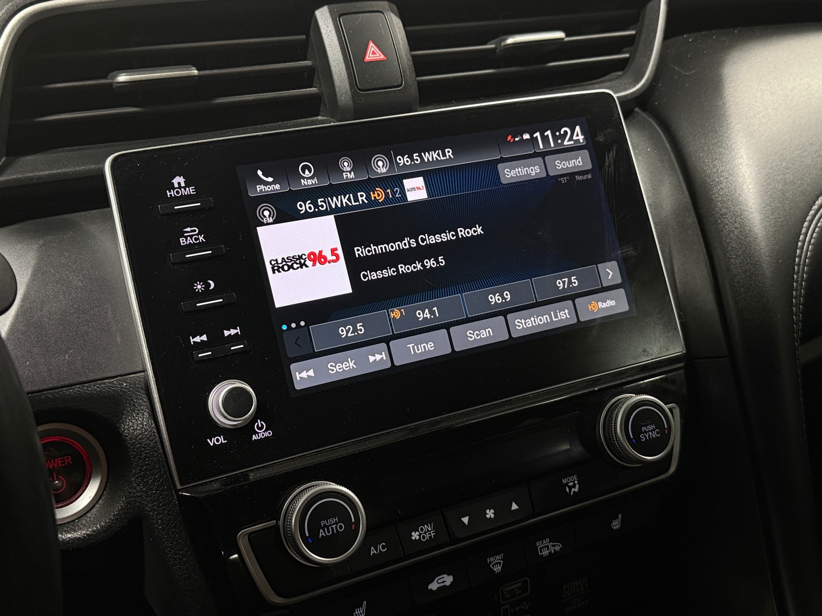 Thumbnail: 2019 Honda Insight - 3