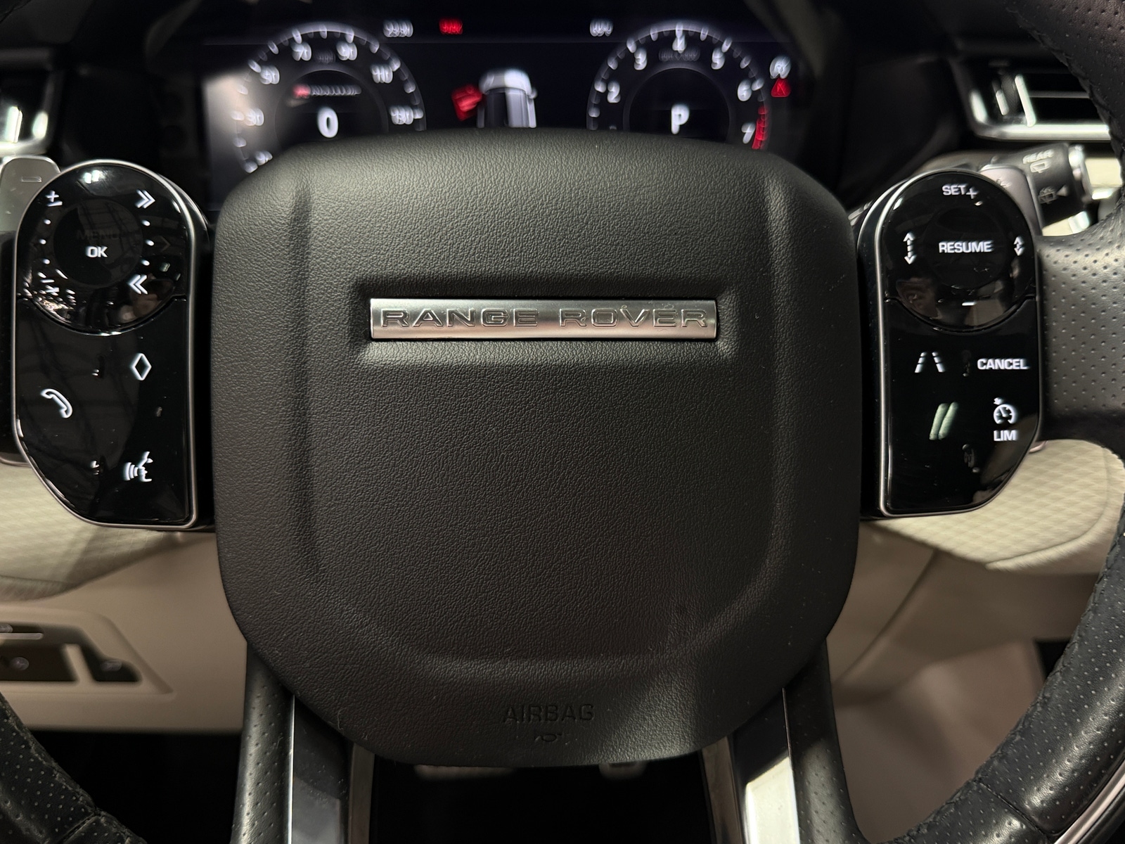 Thumbnail: 2020 Land Rover Range Rover Velar - 4