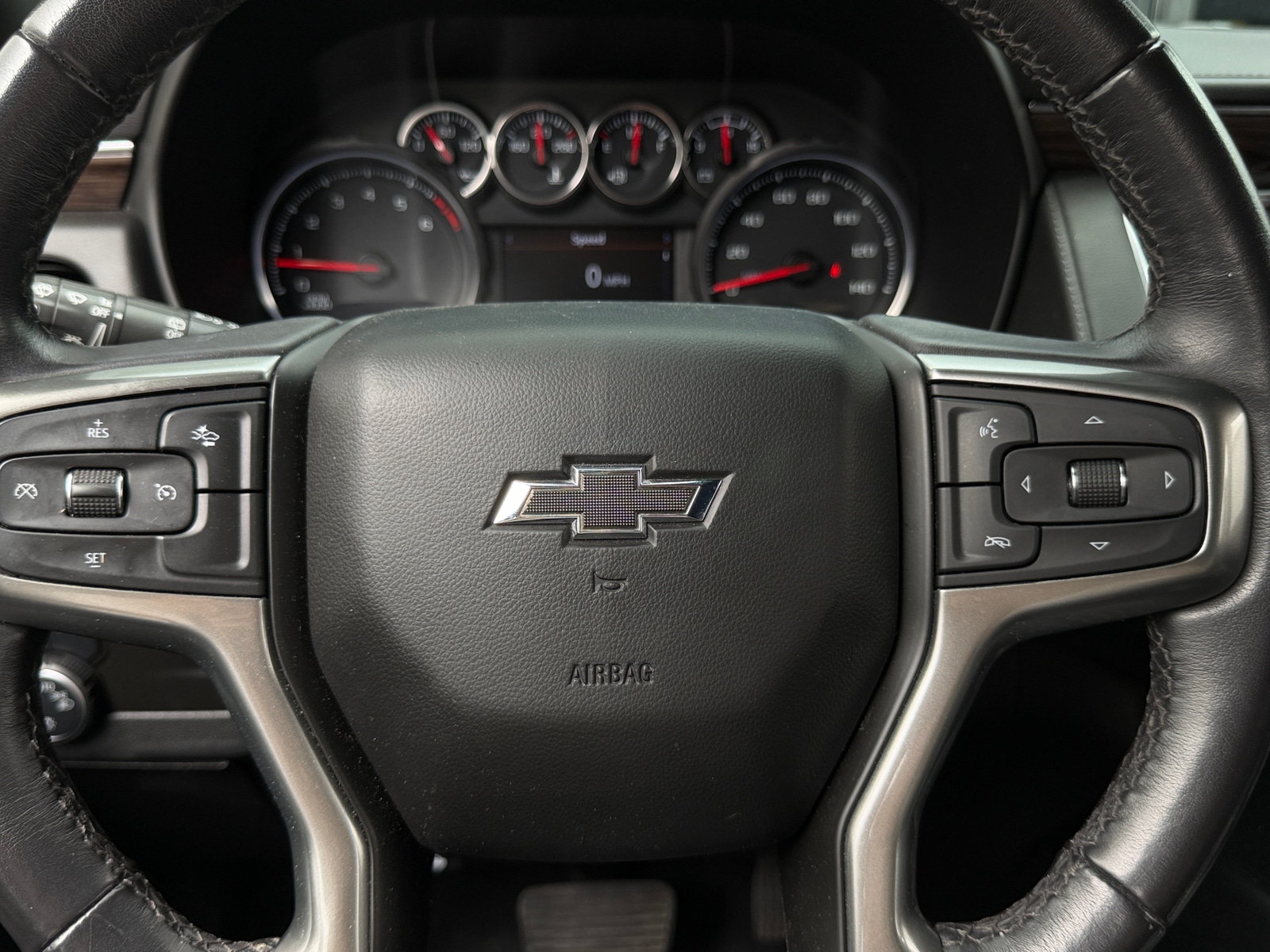 Thumbnail: 2021 Chevrolet Suburban - 4