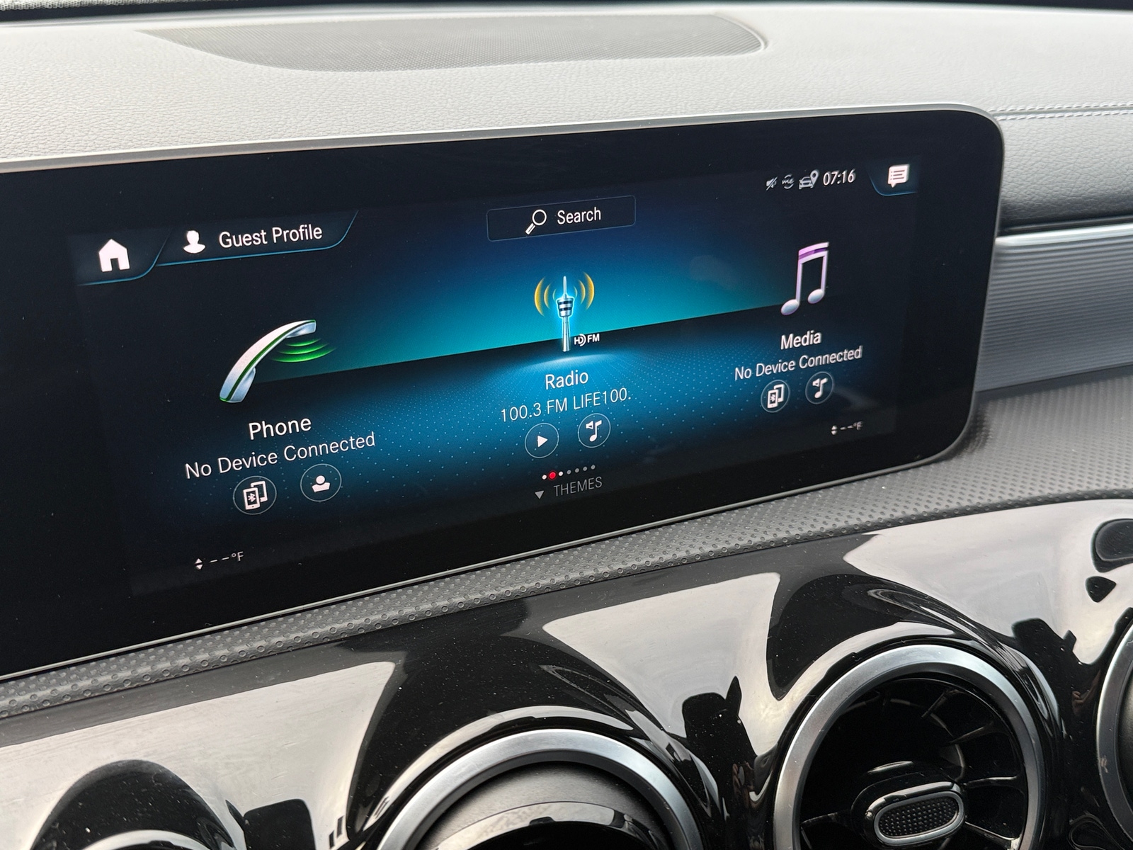 Thumbnail: 2020 Mercedes-Benz A-Class - 3