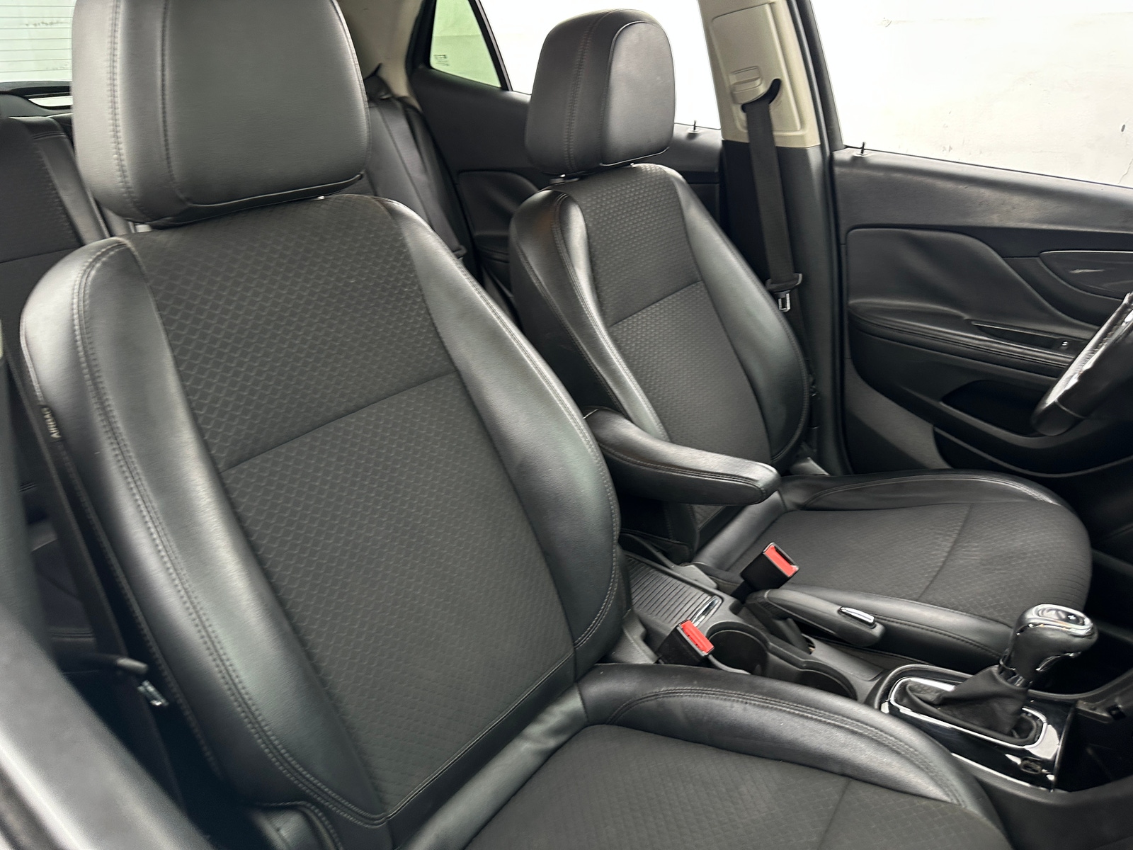 Thumbnail: 2019 Buick Encore - 2