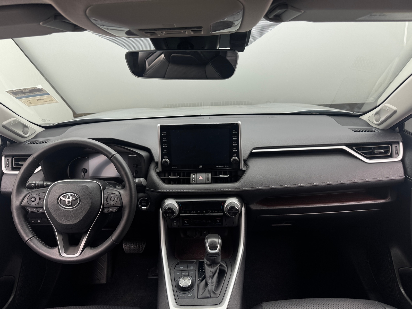 Thumbnail: 2022 Toyota RAV4 - 2