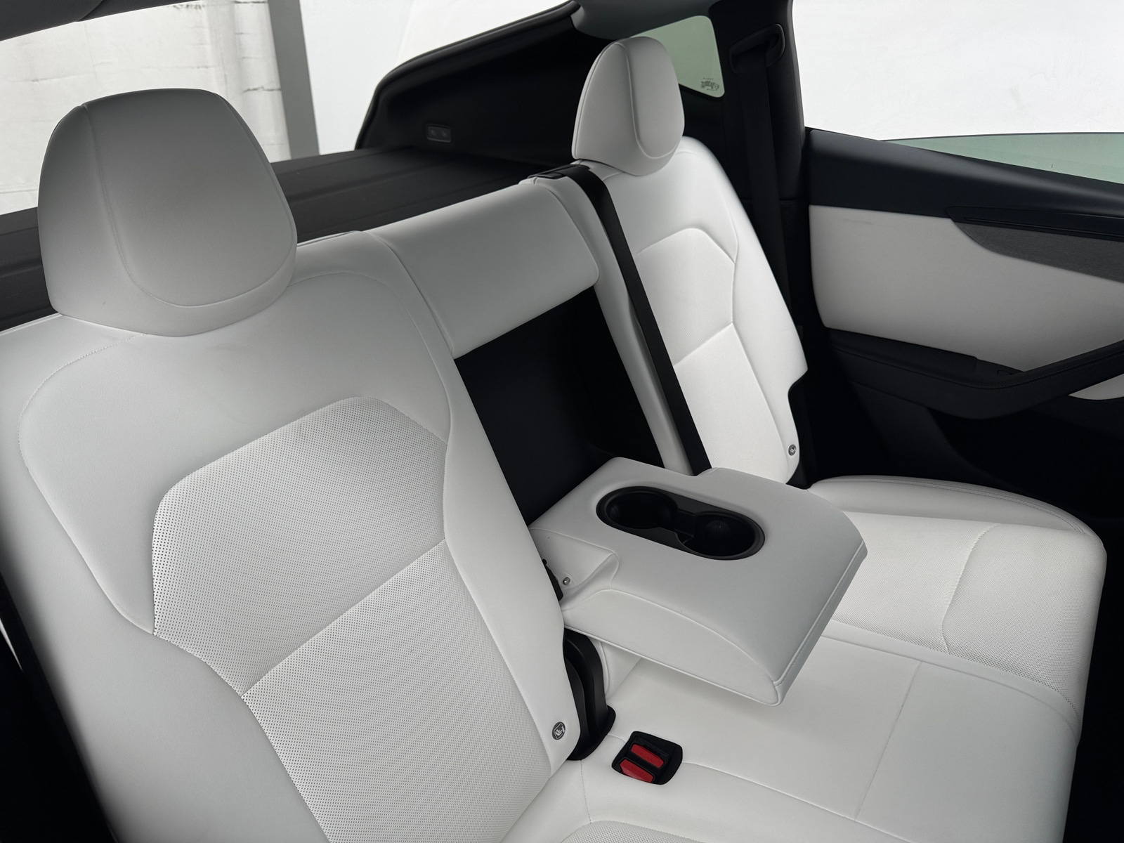 Thumbnail: 2026 Tesla Model Y - 5