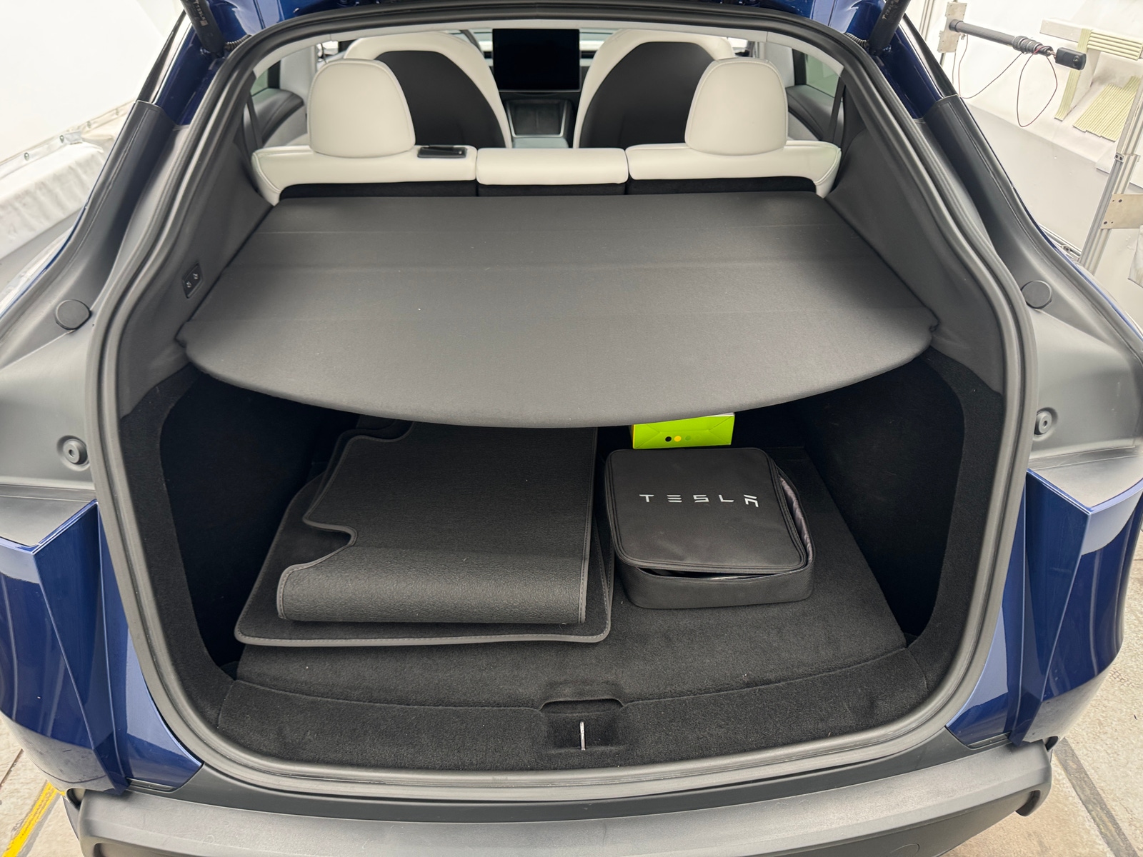 Thumbnail: 2026 Tesla Model Y - 6