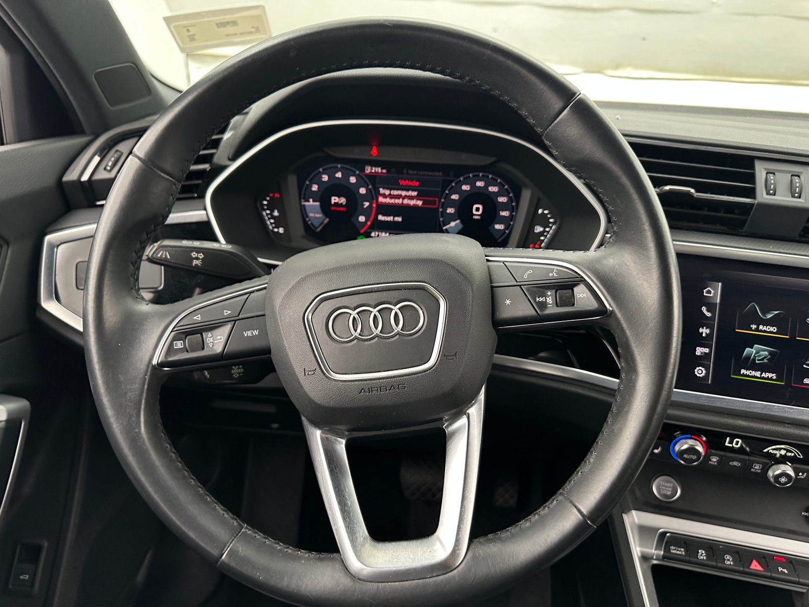 Thumbnail: 2020 Audi Q3 - 4