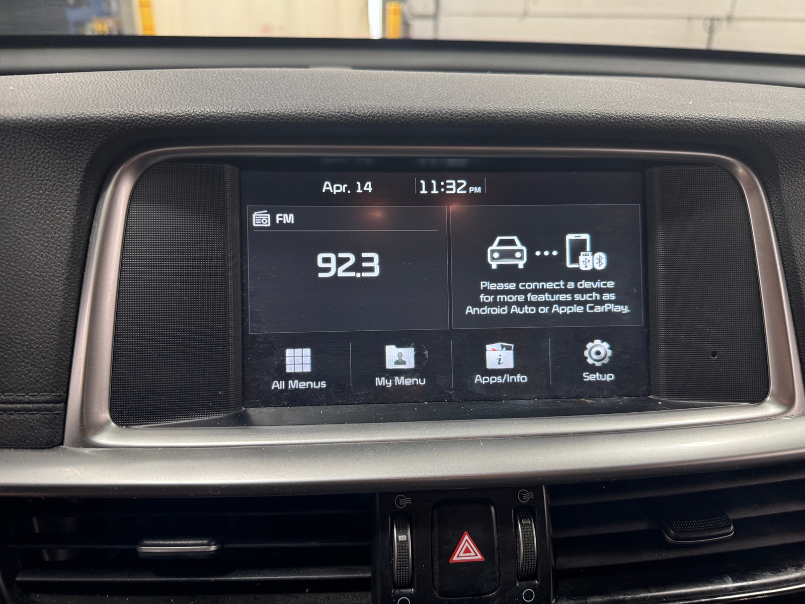 Thumbnail: 2020 Kia Optima - 4