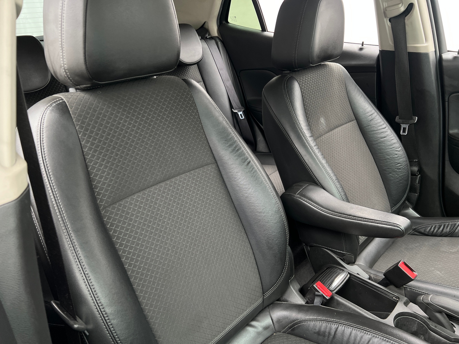 Thumbnail: 2017 Buick Encore - 2