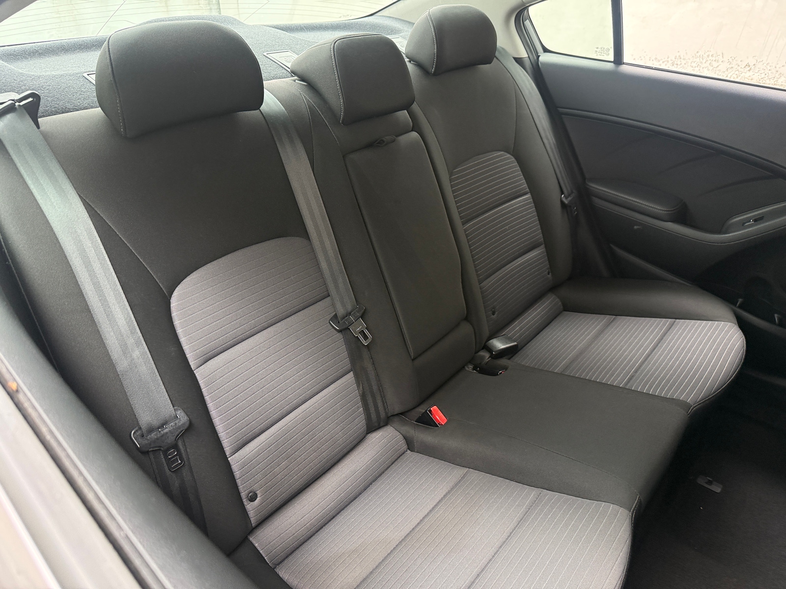 Thumbnail: 2016 Kia Forte - 6